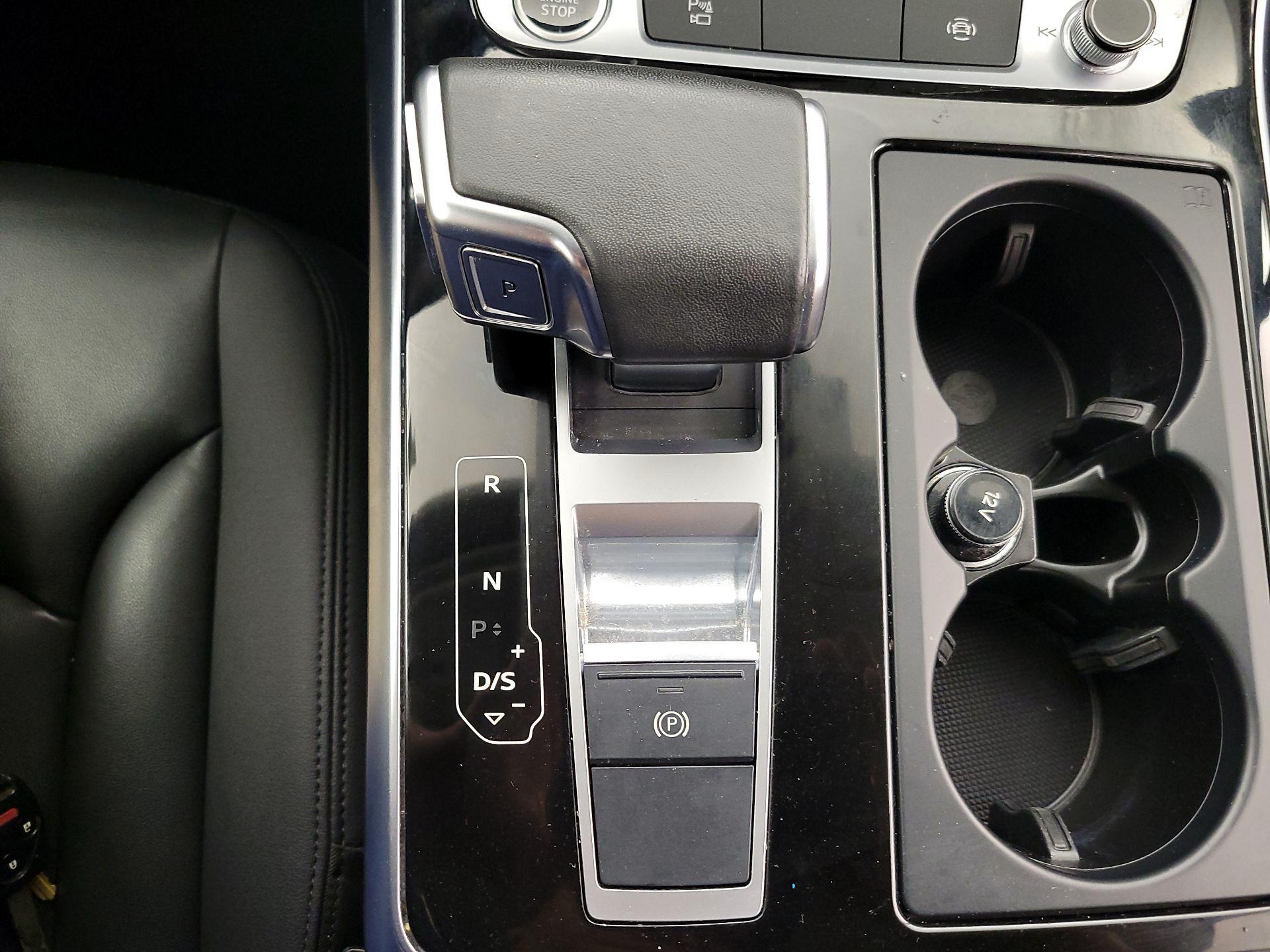 Thumbnail: 2023 Audi Q7 - 18