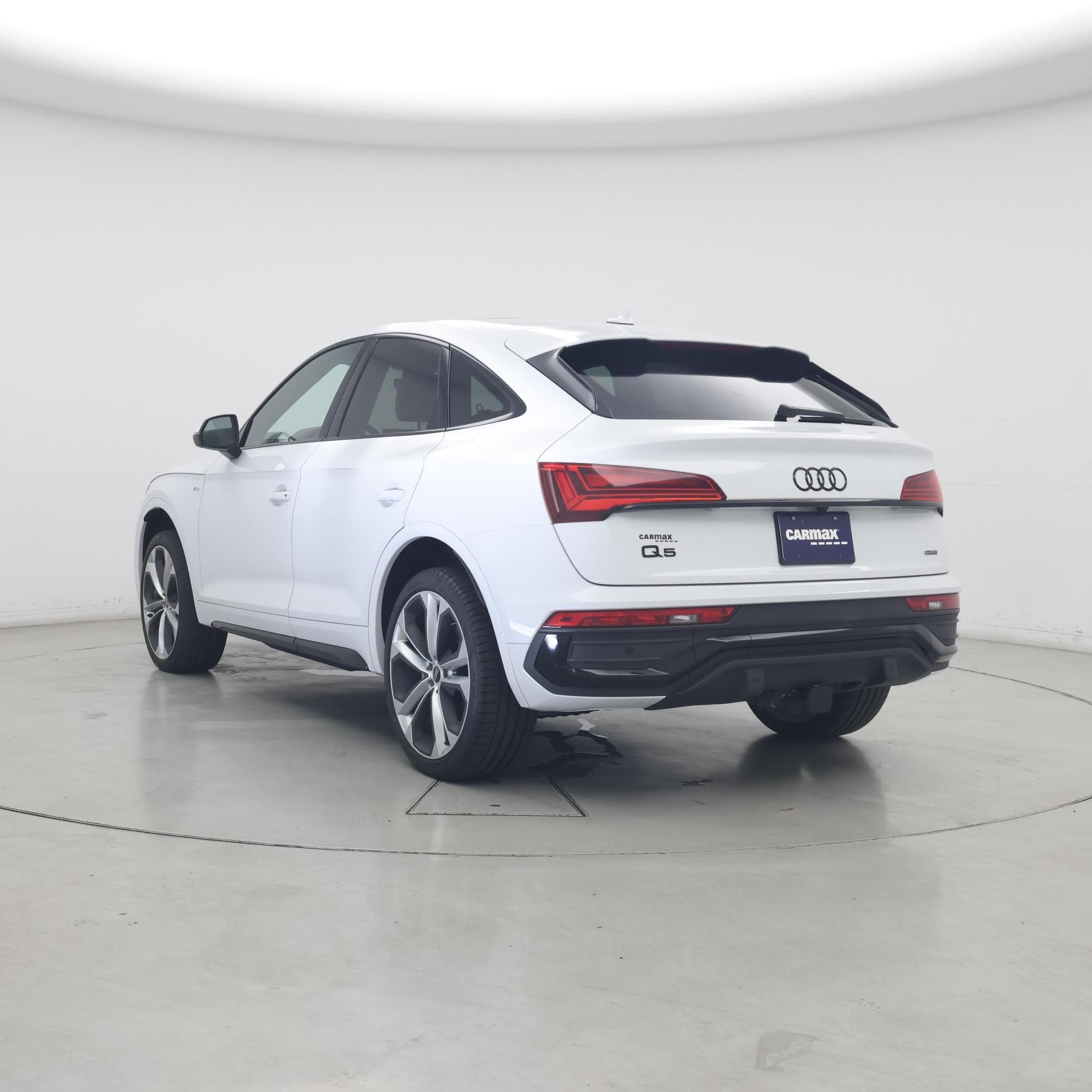 Thumbnail: 2023 Audi Q5 - 2