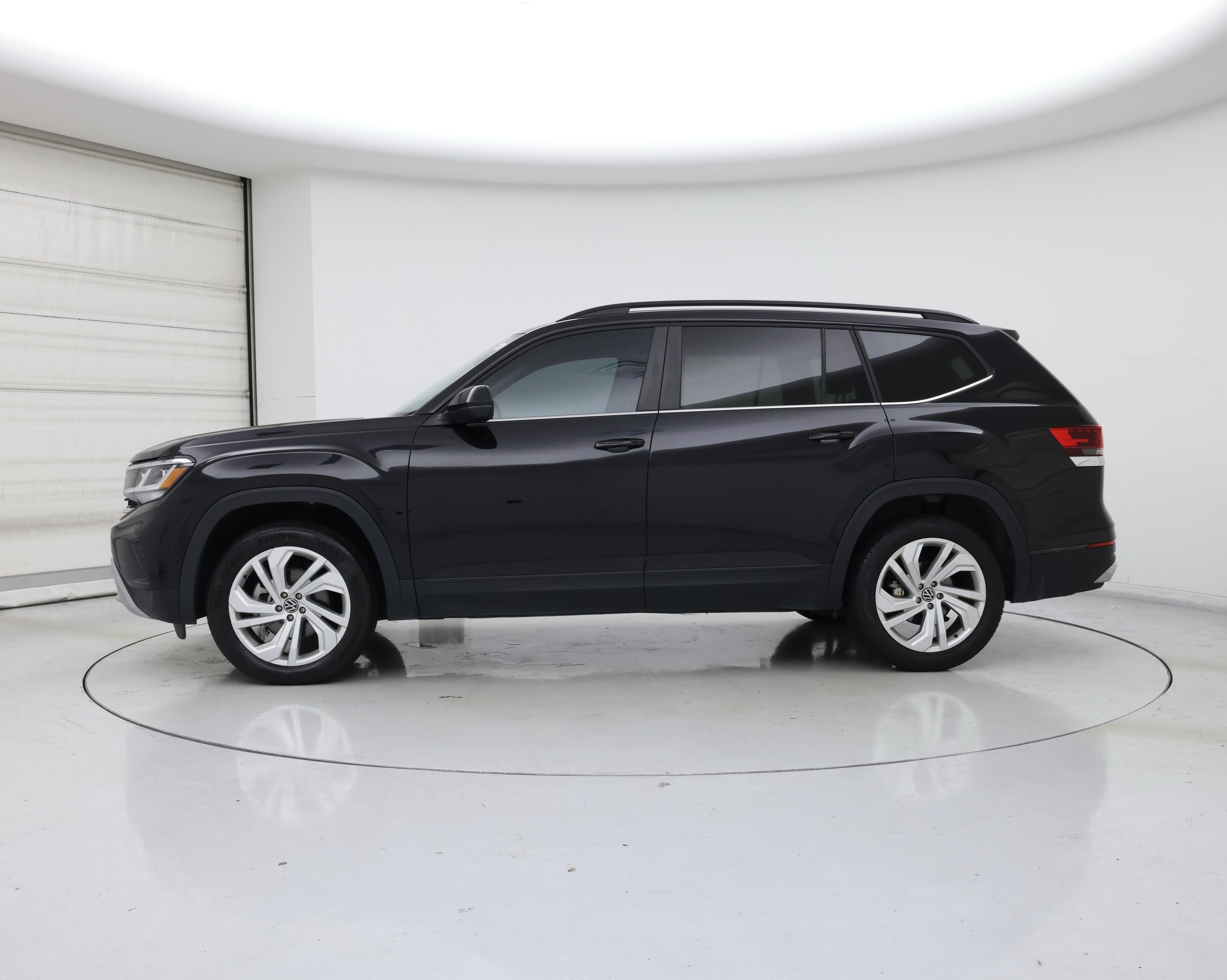 Thumbnail: 2023 Volkswagen Atlas - 3
