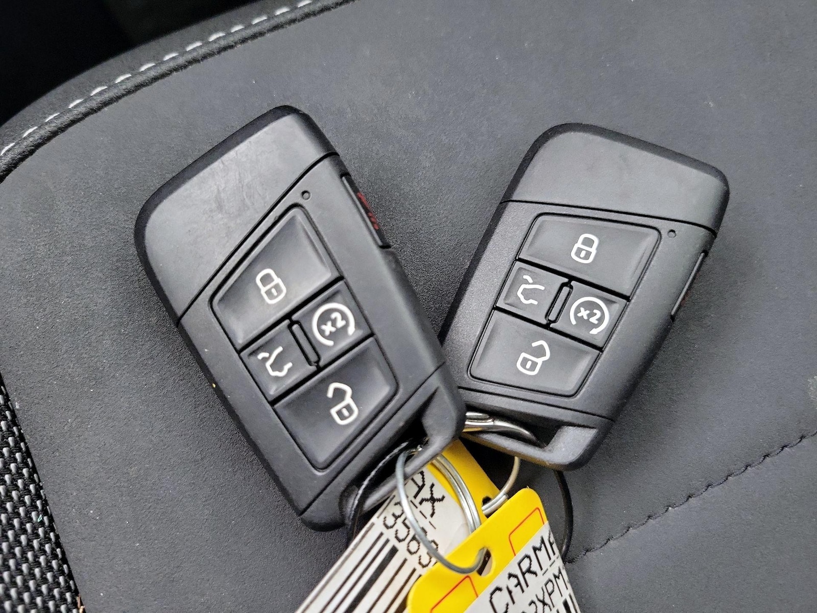 2023 Volkswagen Taos SE - Photo 24