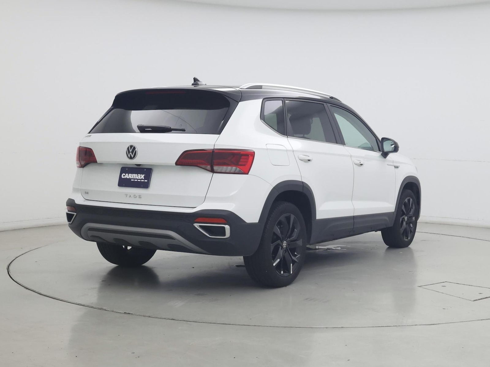 2023 Volkswagen Taos SE - Photo 9