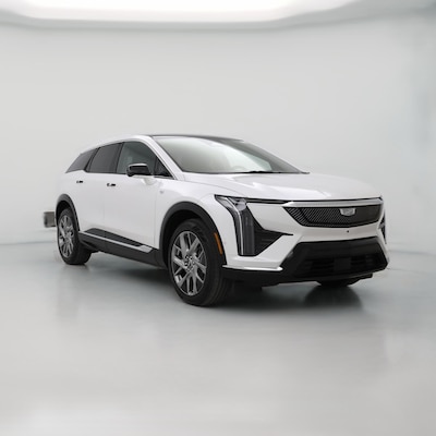 2025 Cadillac OPTIQ Luxury 2