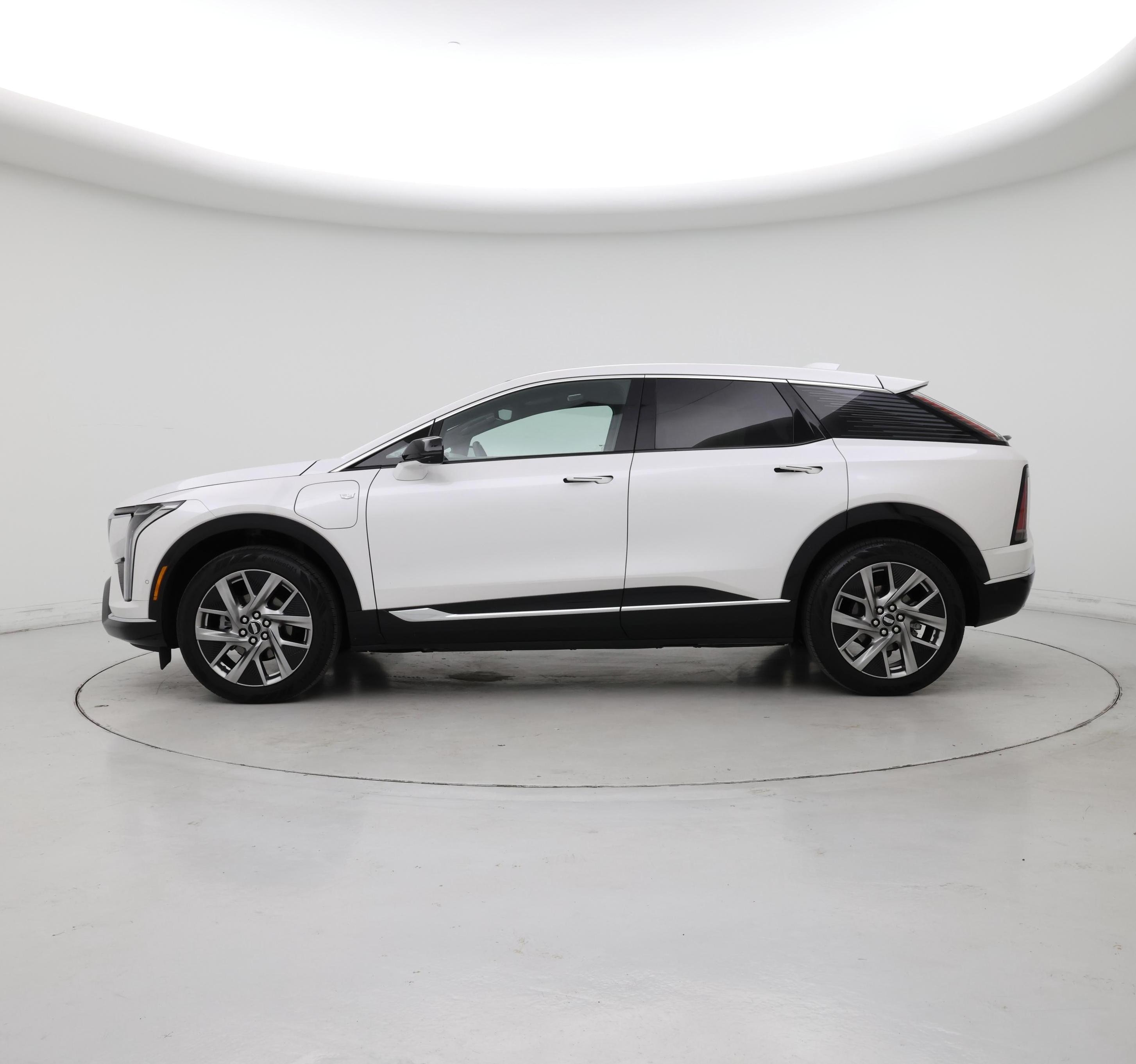 Thumbnail: 2025 Cadillac Optiq - 3