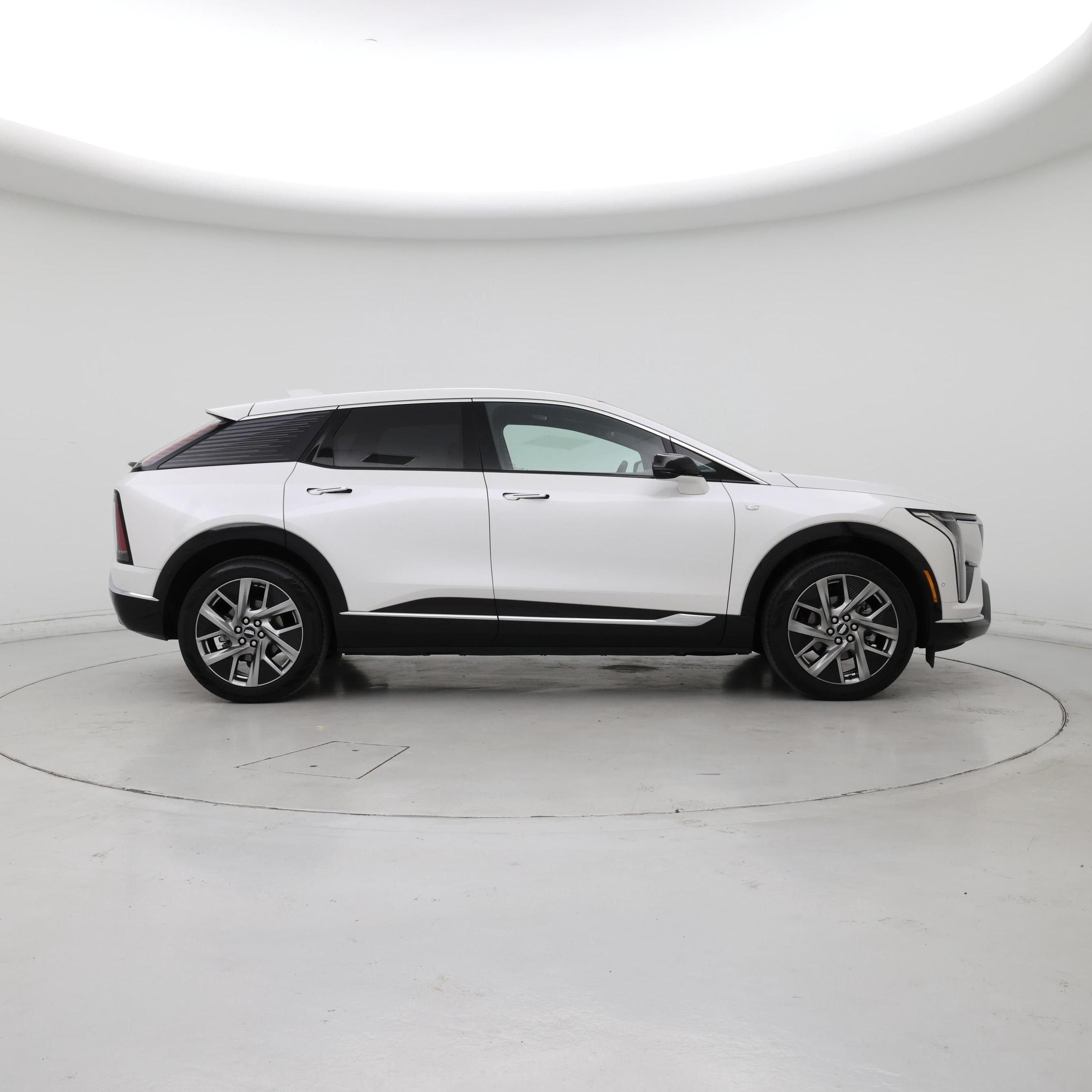 Thumbnail: 2025 Cadillac Optiq - 7