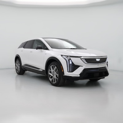 2025 Cadillac OPTIQ Luxury 2
