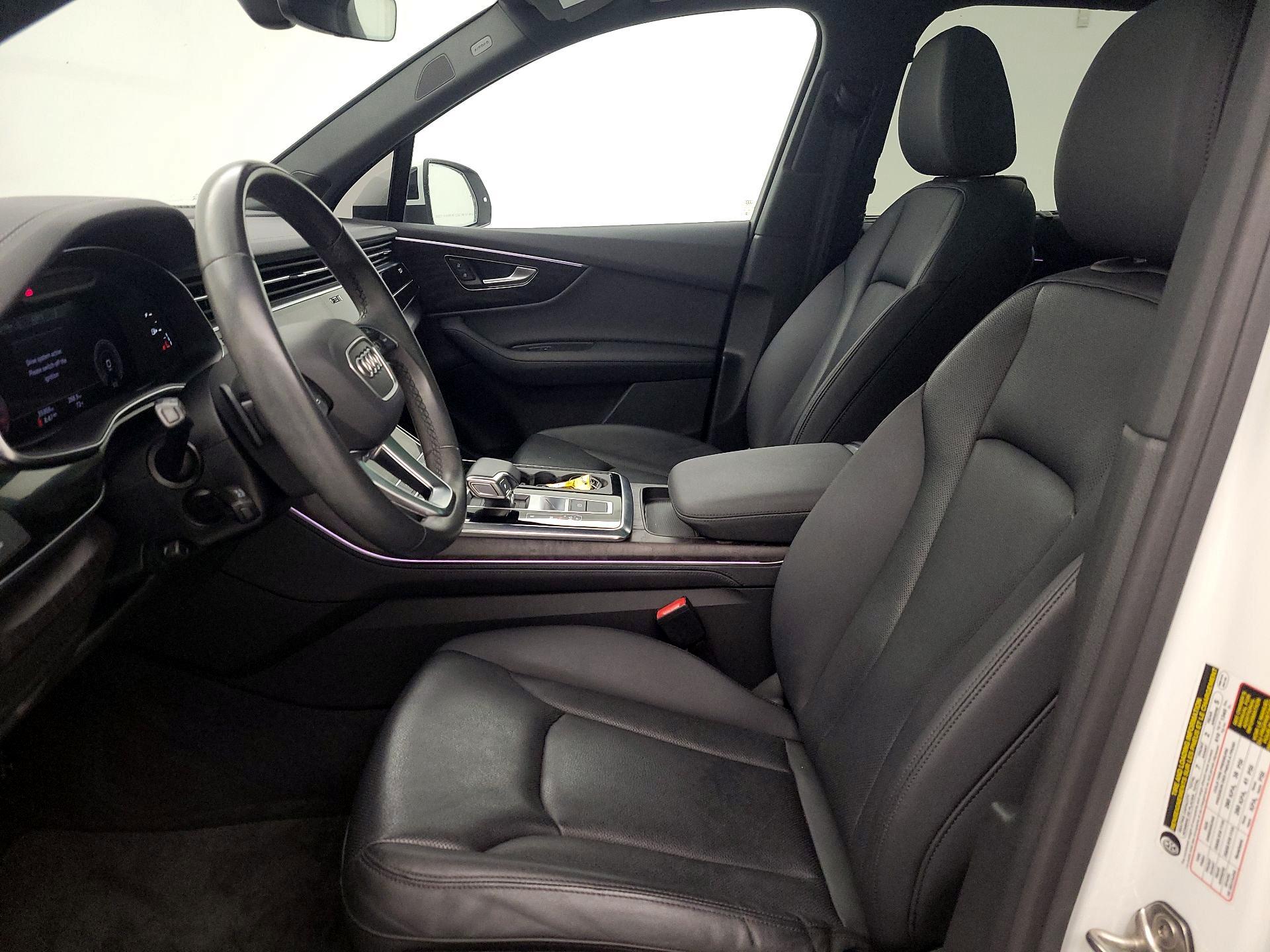 Thumbnail: 2023 Audi Q7 - 11