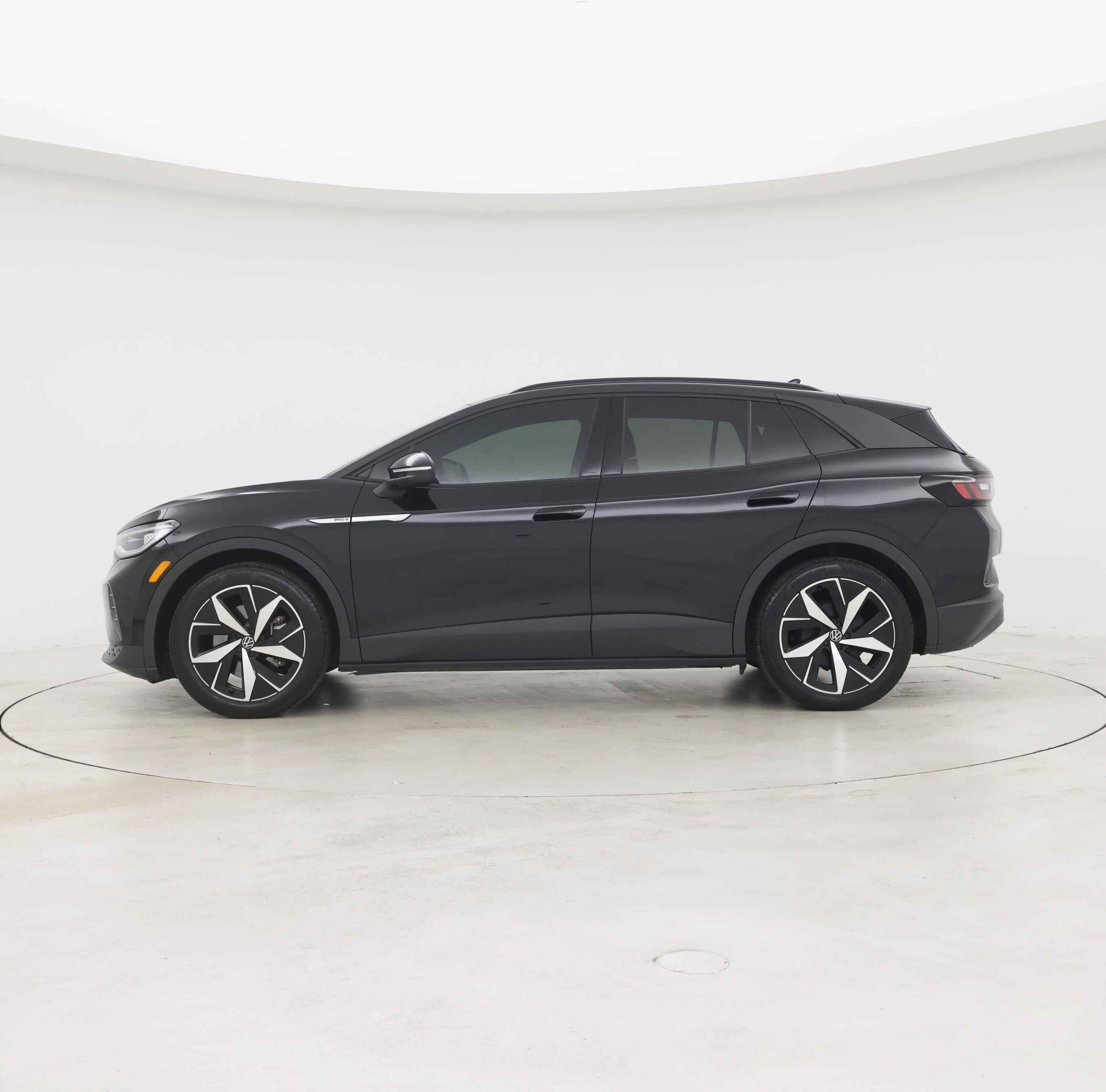Thumbnail: 2023 Volkswagen ID.4 - 3