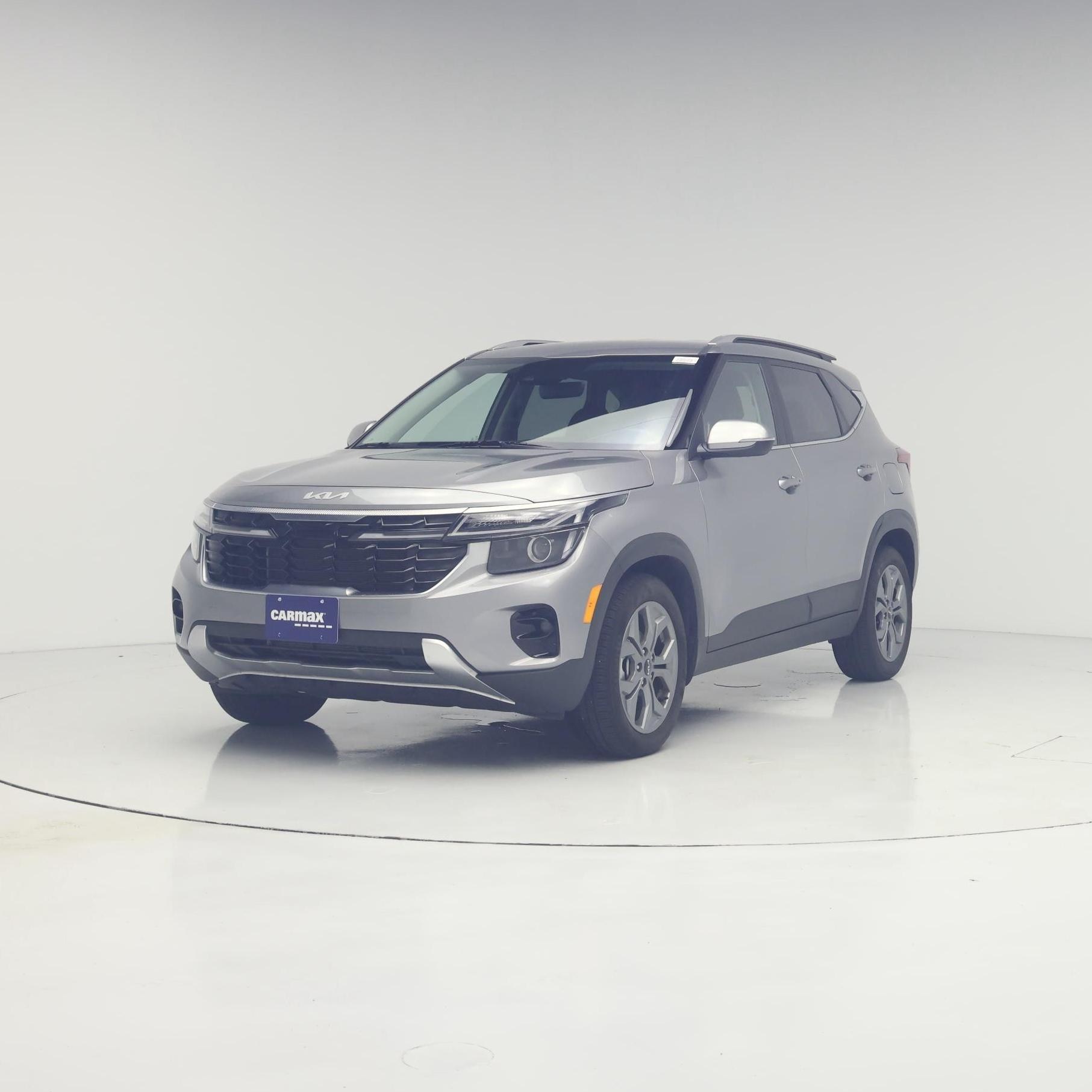 Thumbnail: 2024 Kia Seltos - 4