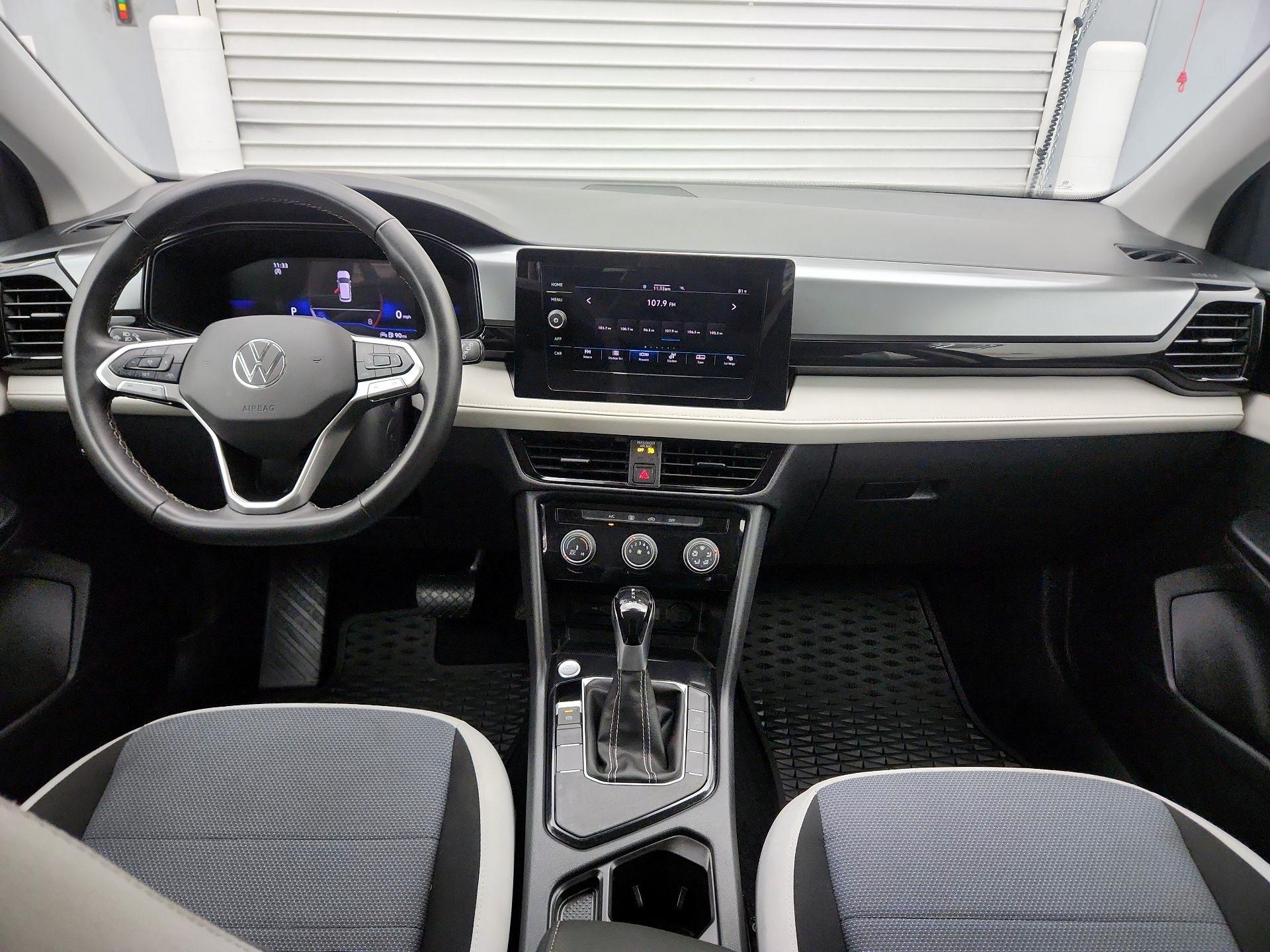 Thumbnail: 2025 Volkswagen Taos - 9