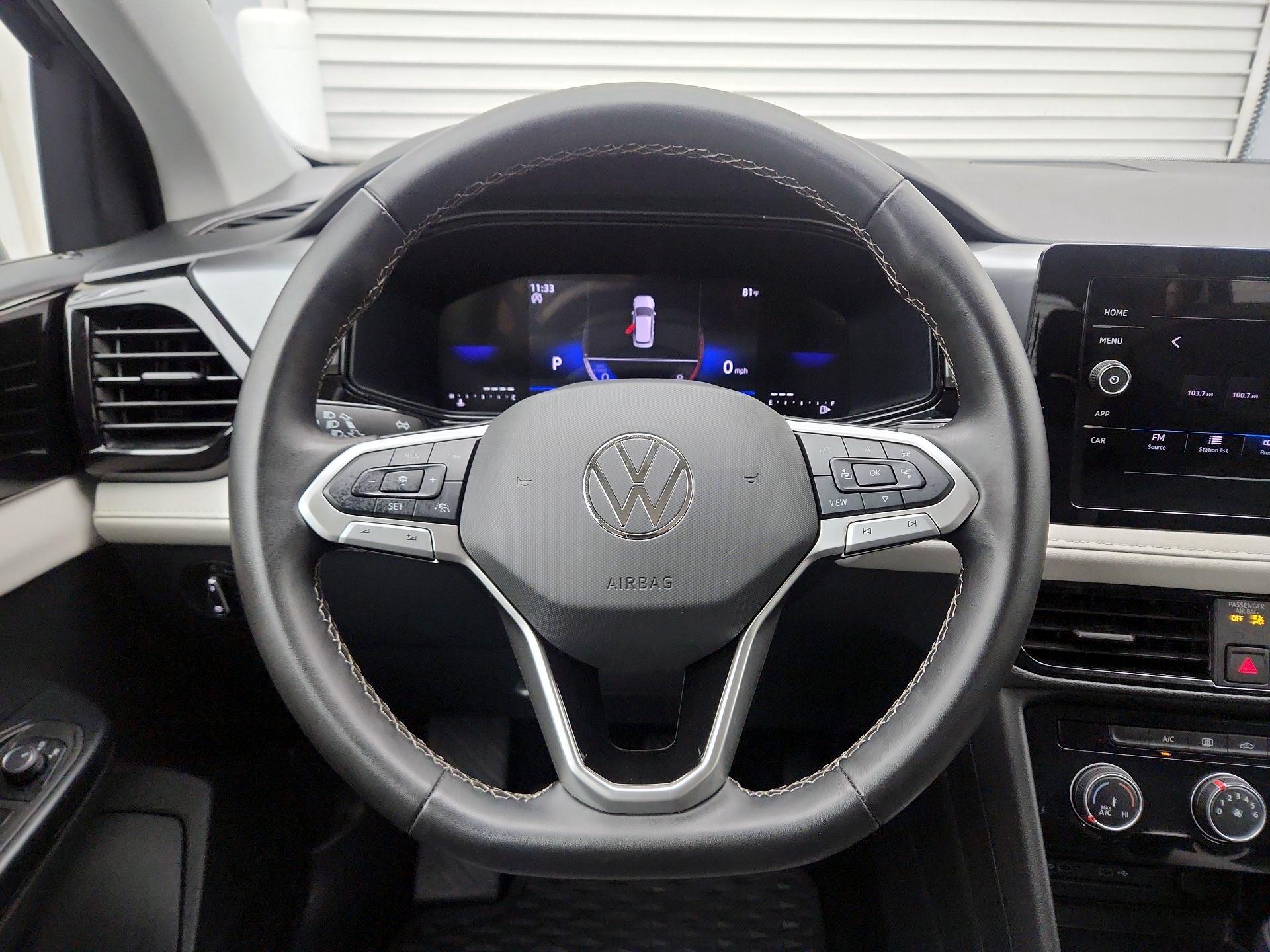 Thumbnail: 2025 Volkswagen Taos - 10