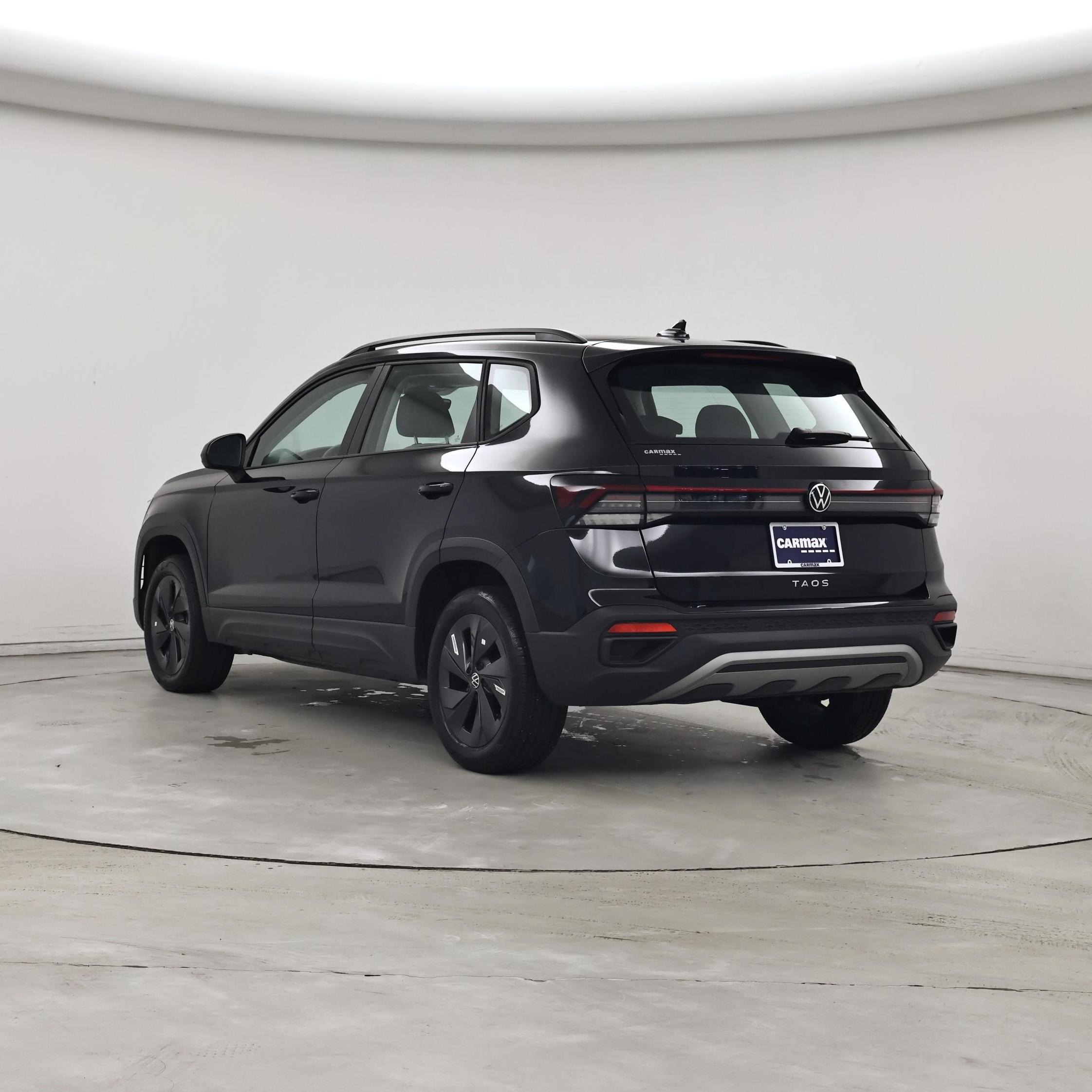 Thumbnail: 2025 Volkswagen Taos - 2