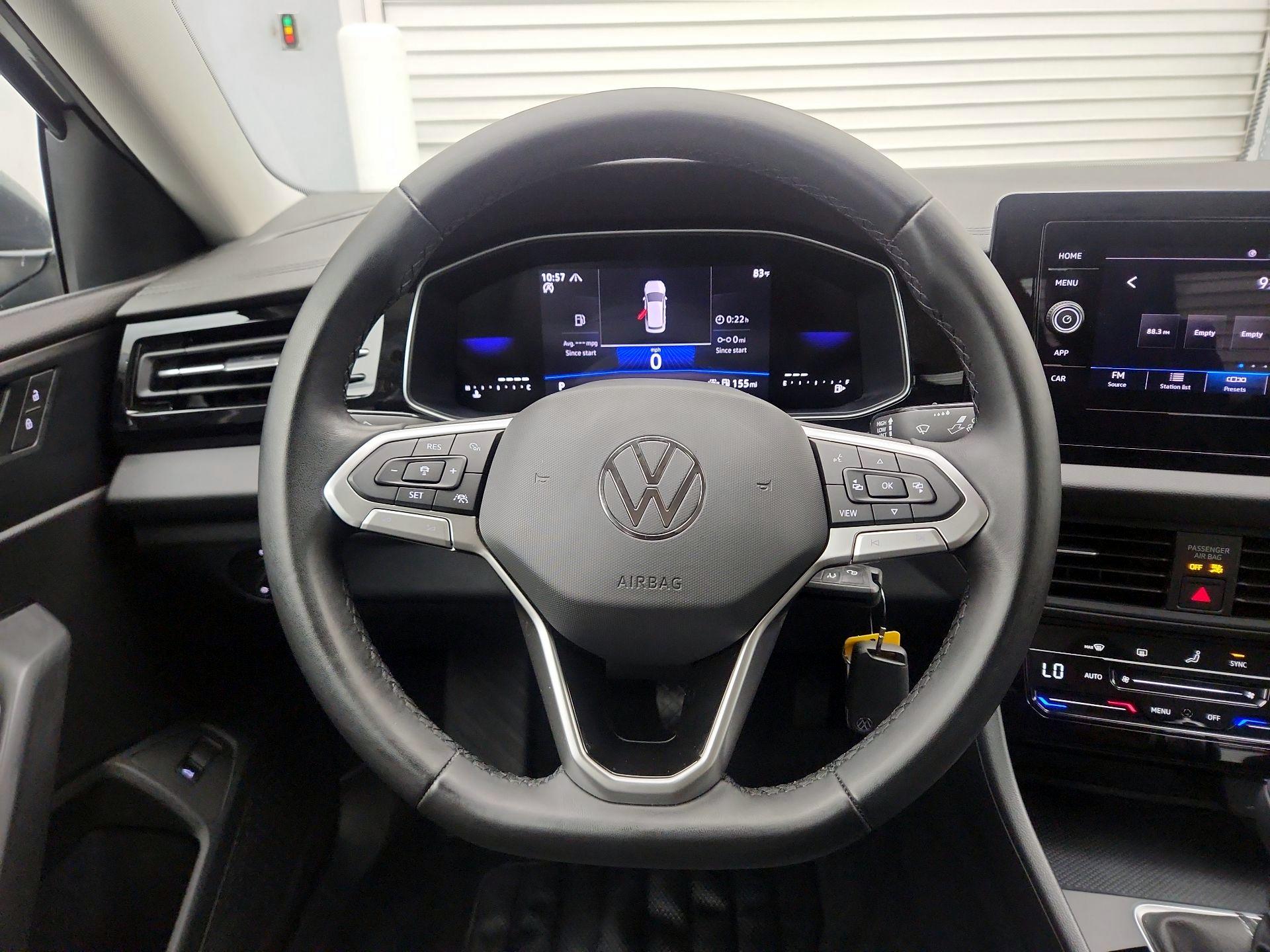 Thumbnail: 2025 Volkswagen Jetta - 10
