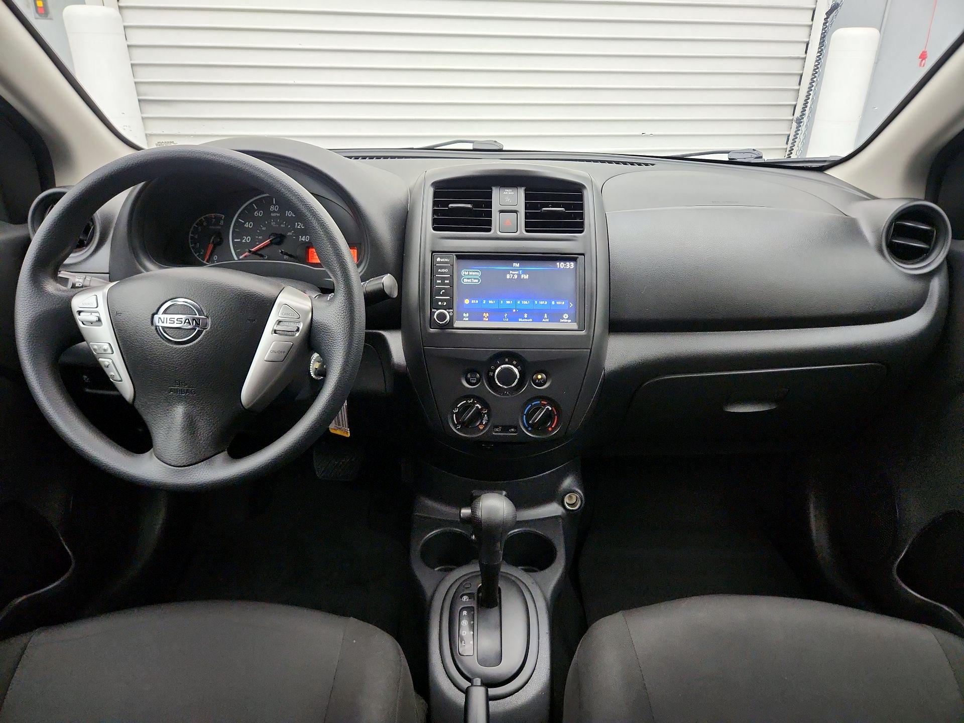 Thumbnail: 2019 Nissan Versa - 9