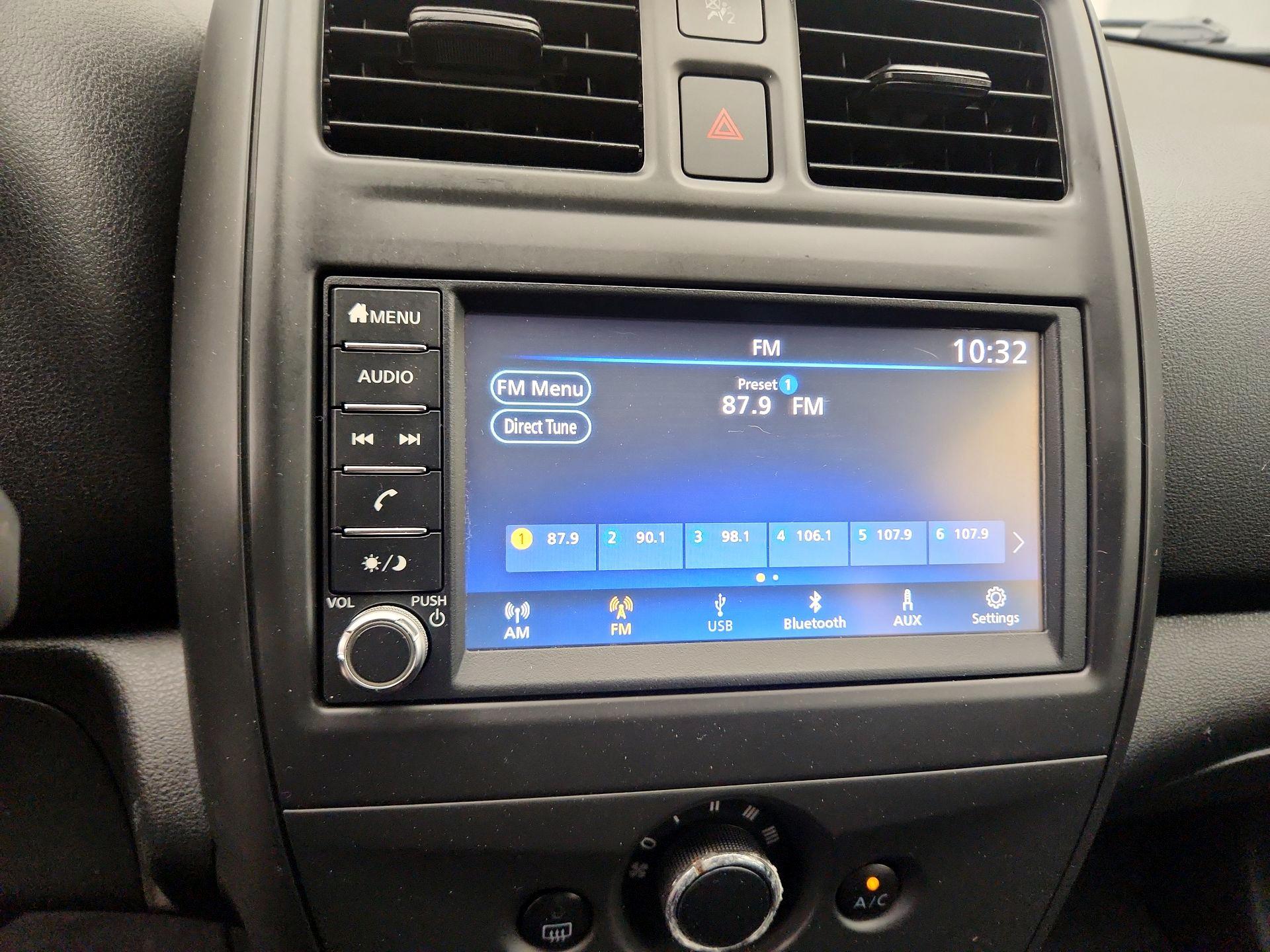 Thumbnail: 2019 Nissan Versa - 15