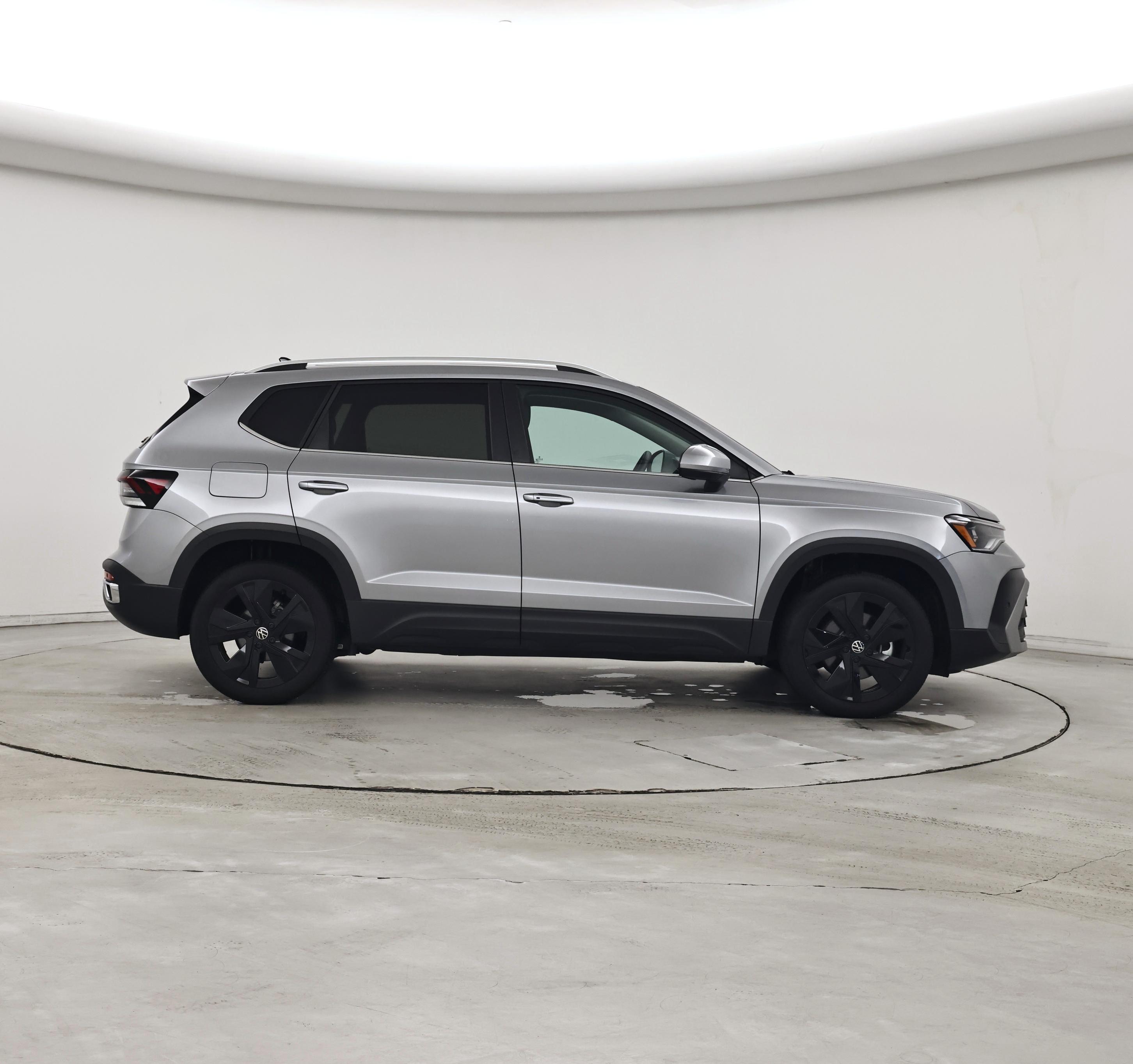 Thumbnail: 2025 Volkswagen Taos - 7