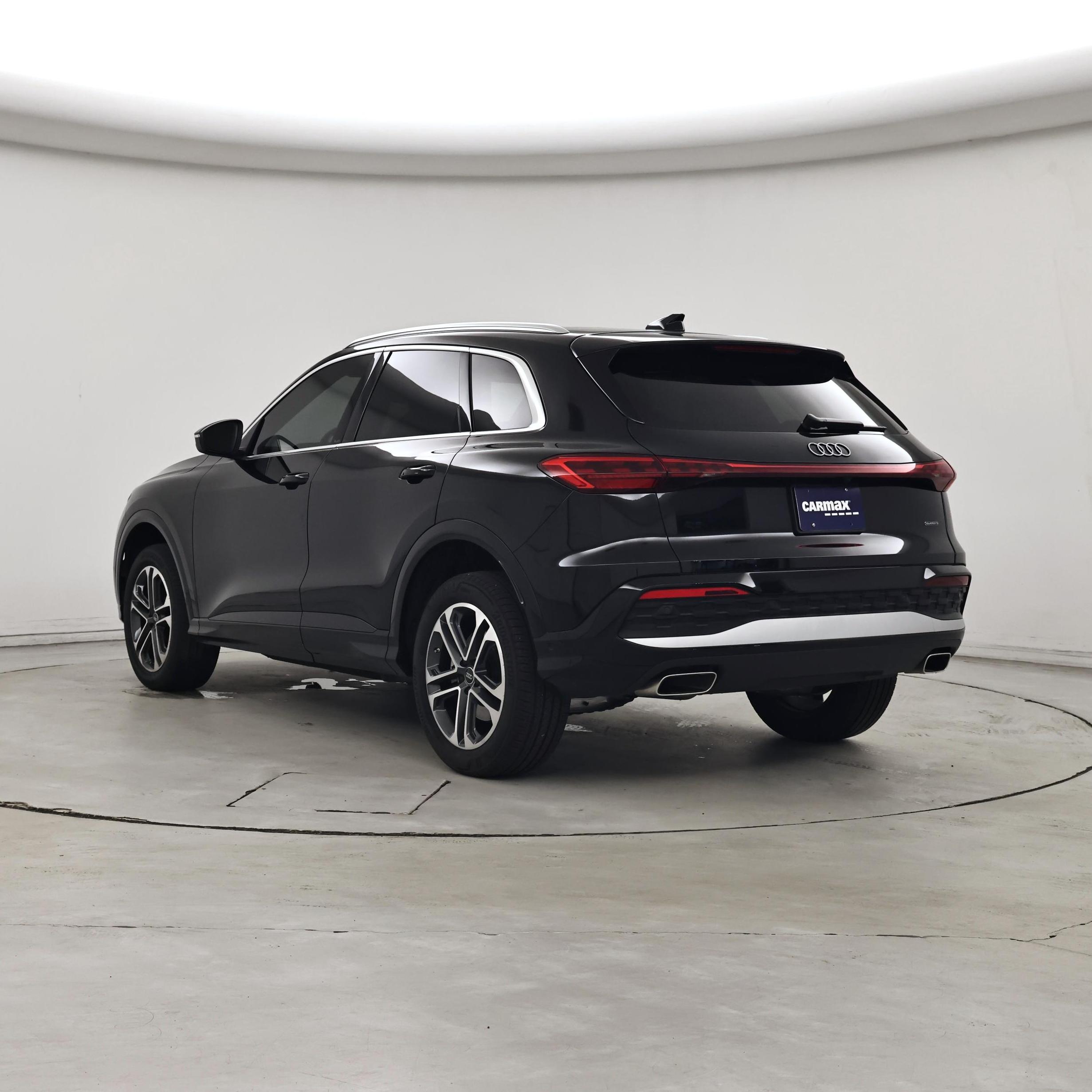 Thumbnail: 2025 Audi Q5 - 2