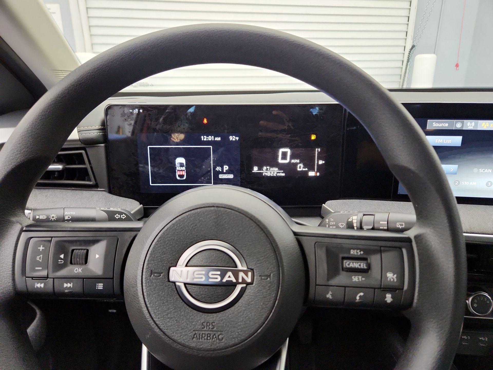 Thumbnail: 2025 Nissan Kicks - 10