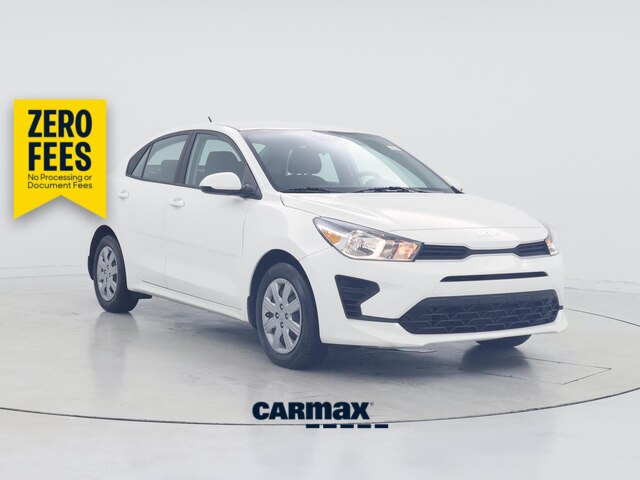 White 2023 Kia Rio Sedan Front-Wheel Drive Automatic
