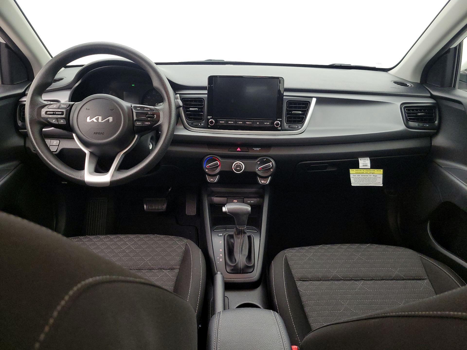Thumbnail: 2023 Kia Rio - 9