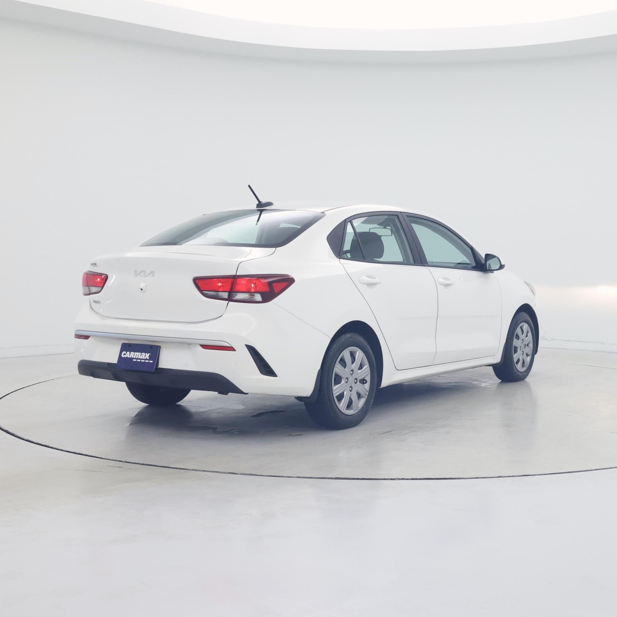Thumbnail: 2023 Kia Rio - 8