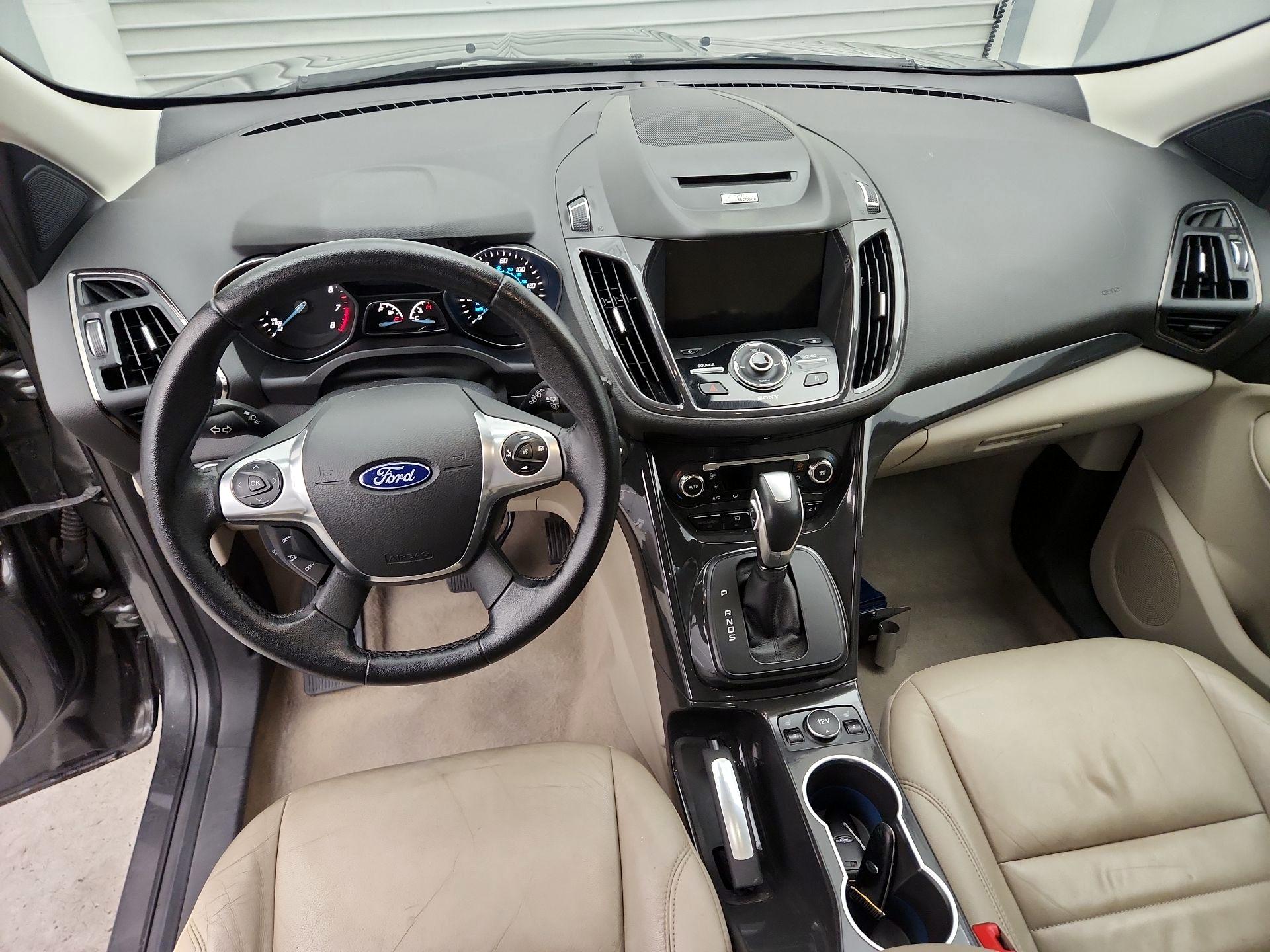 Thumbnail: 2015 Ford Escape - 9