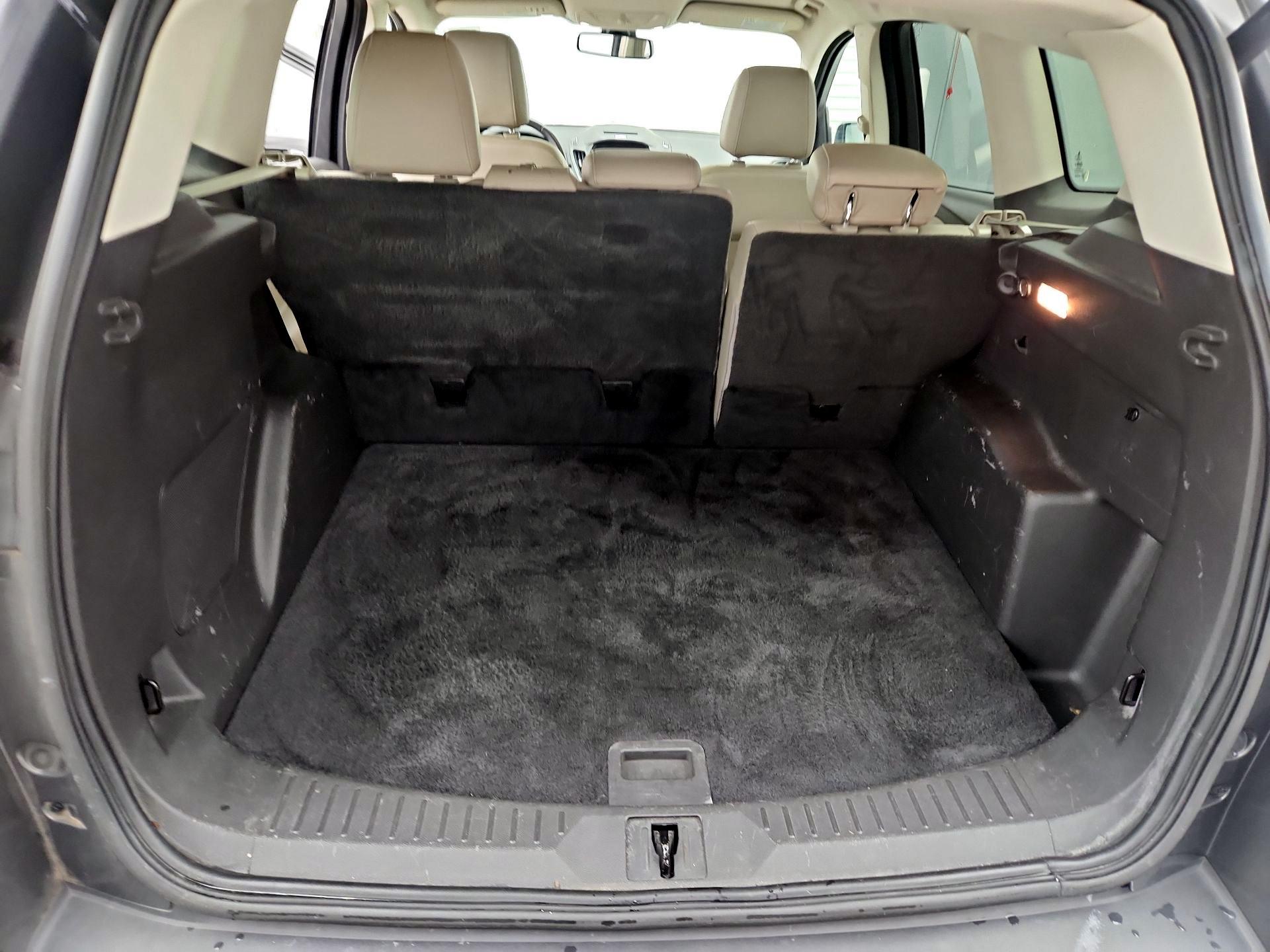 Thumbnail: 2015 Ford Escape - 20