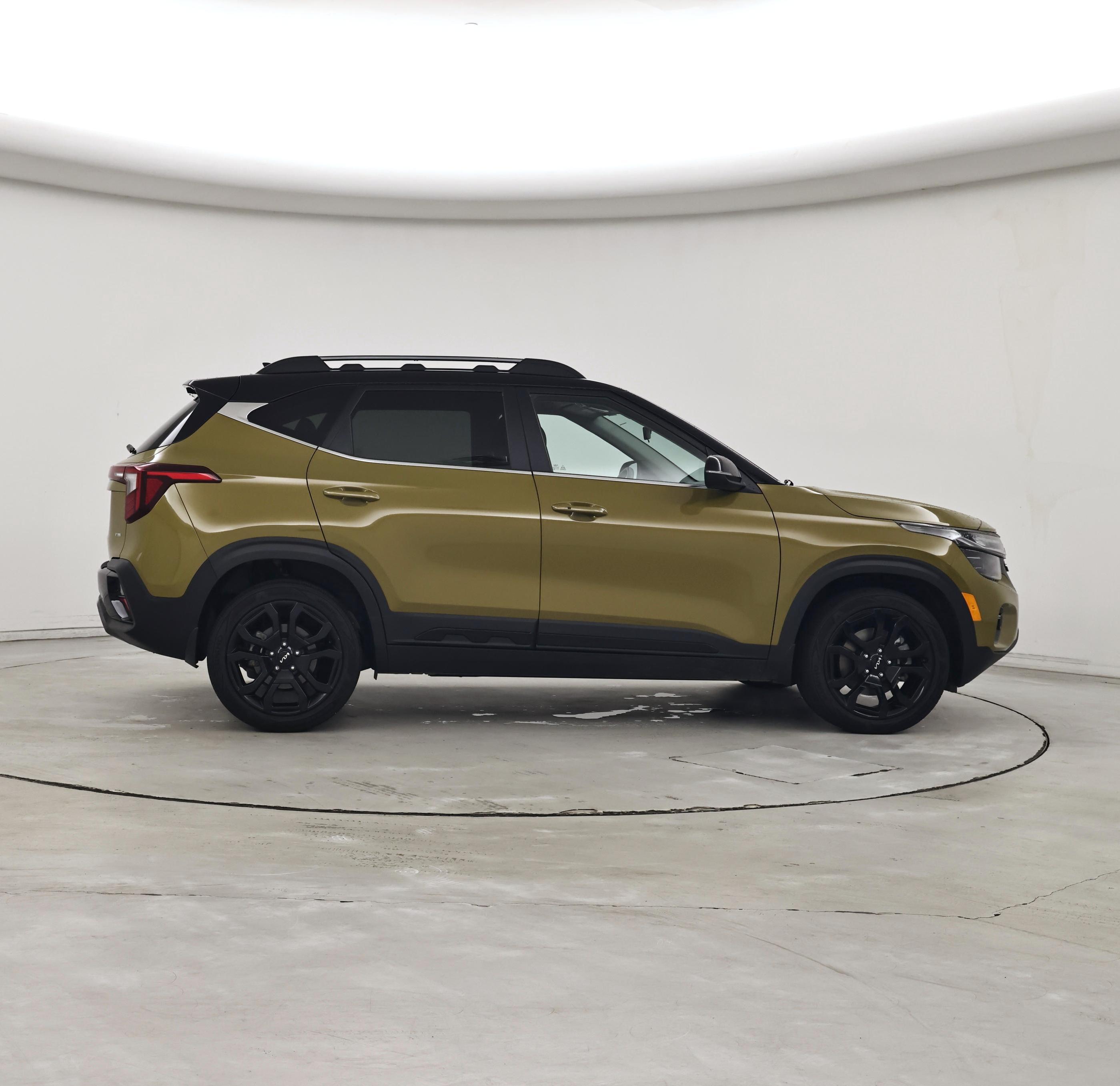 Thumbnail: 2024 Kia Seltos - 7