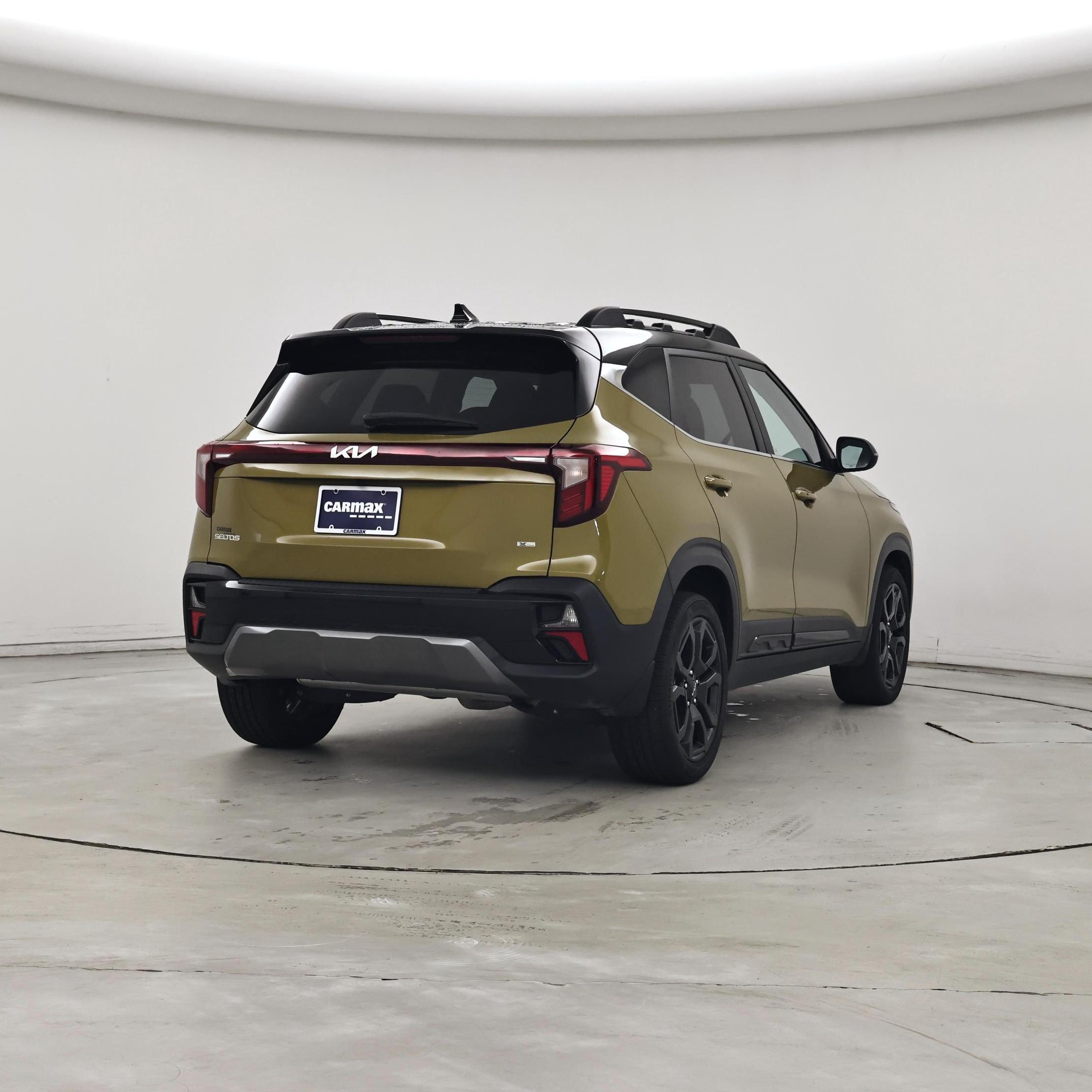 Thumbnail: 2024 Kia Seltos - 8