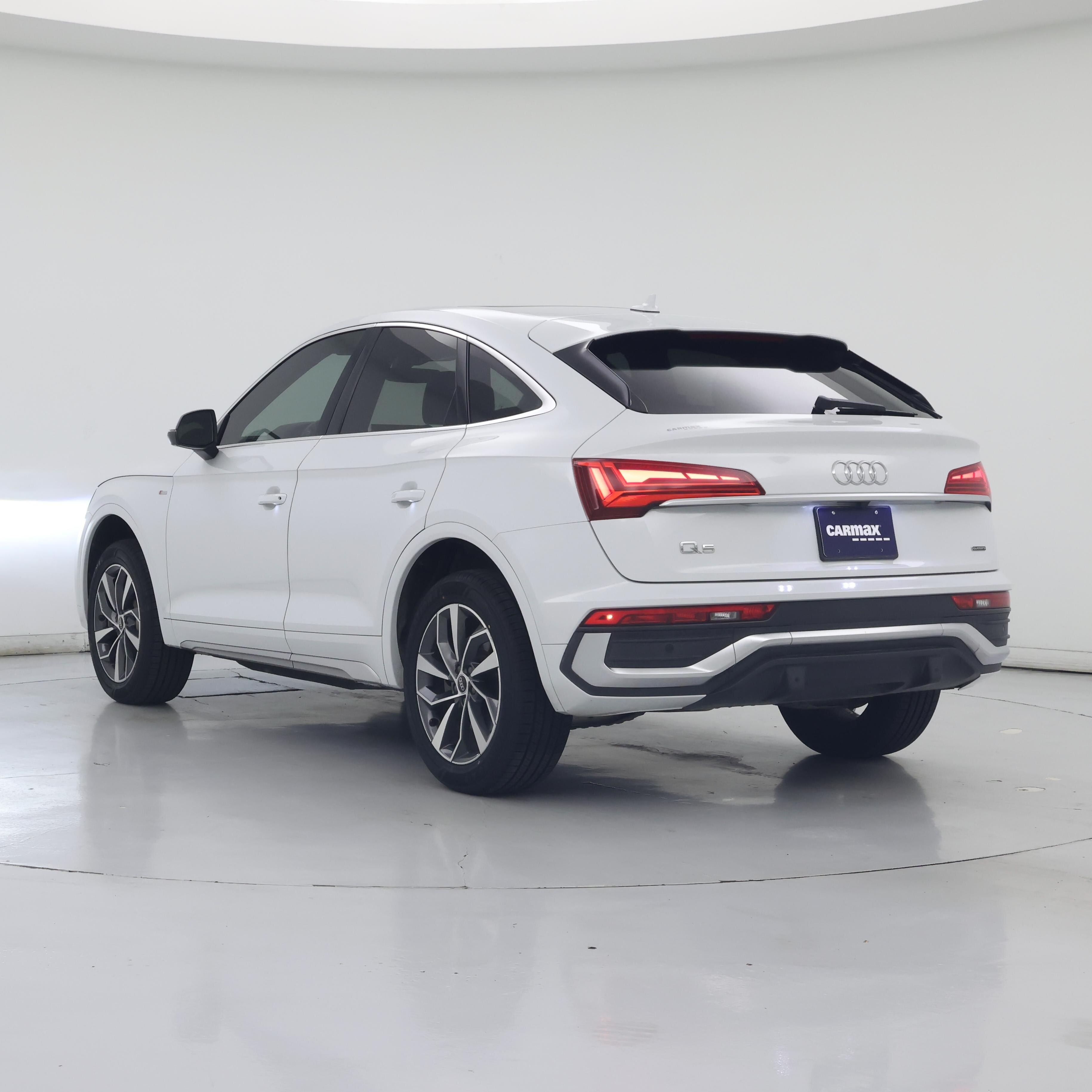 Thumbnail: 2023 Audi Q5 - 2