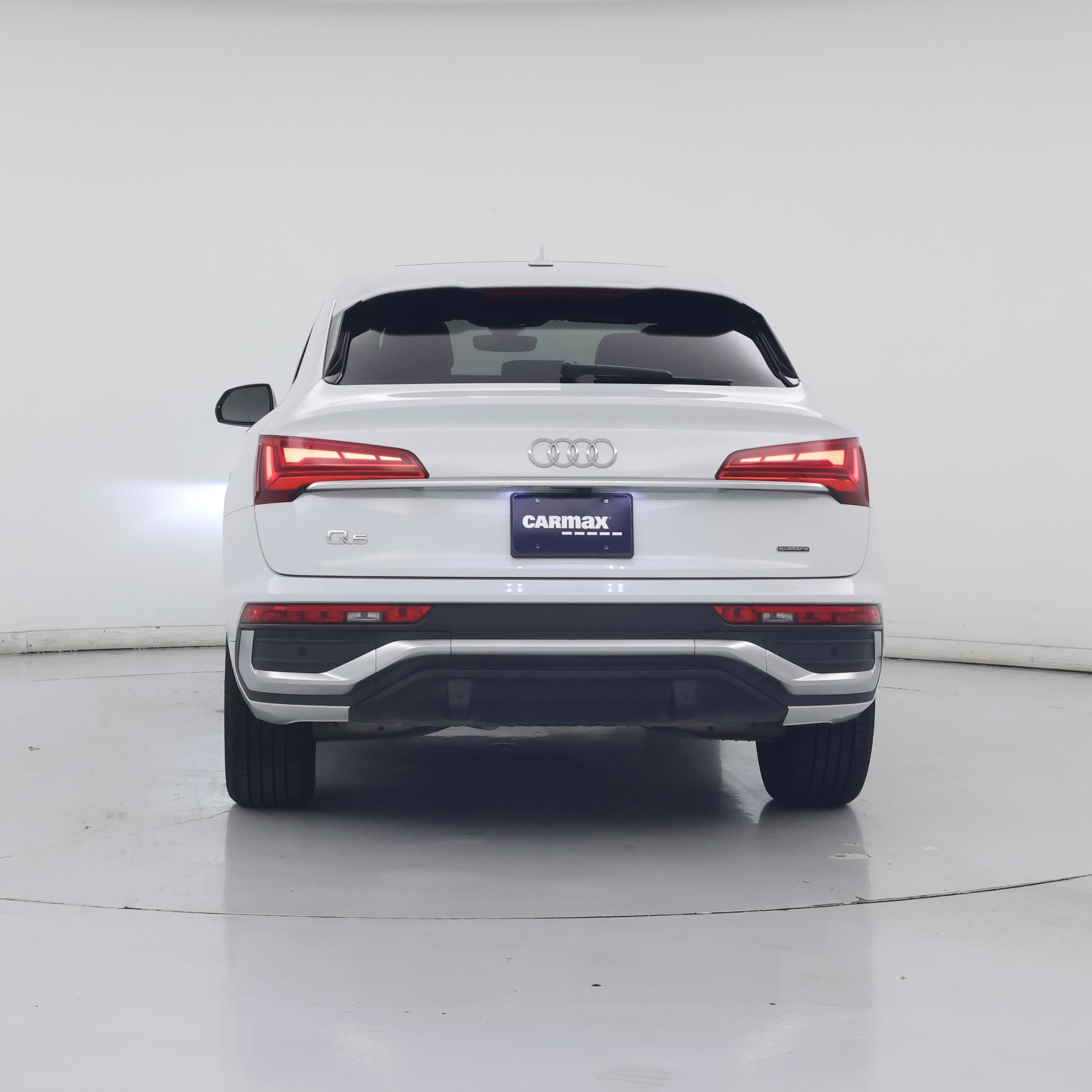 Thumbnail: 2023 Audi Q5 - 6