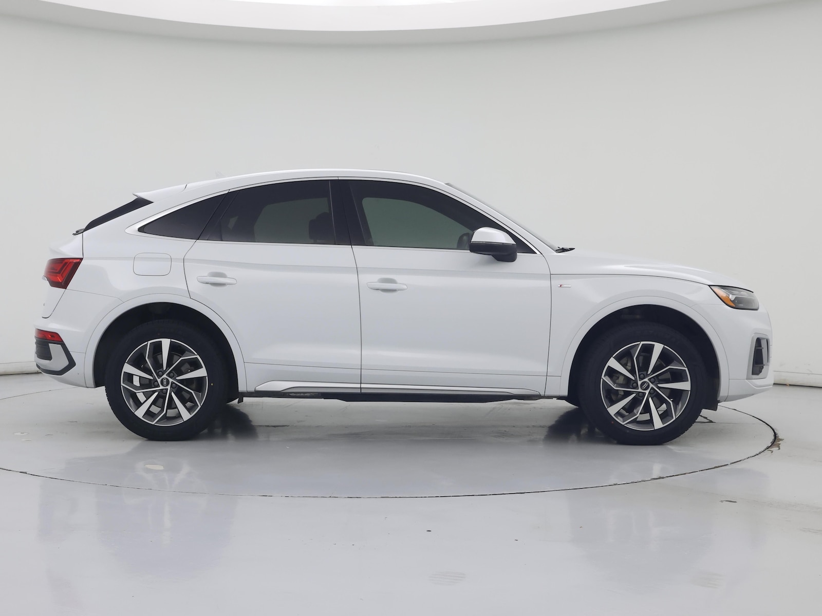 2023 Audi Q5 Sportback Premium - Photo 8