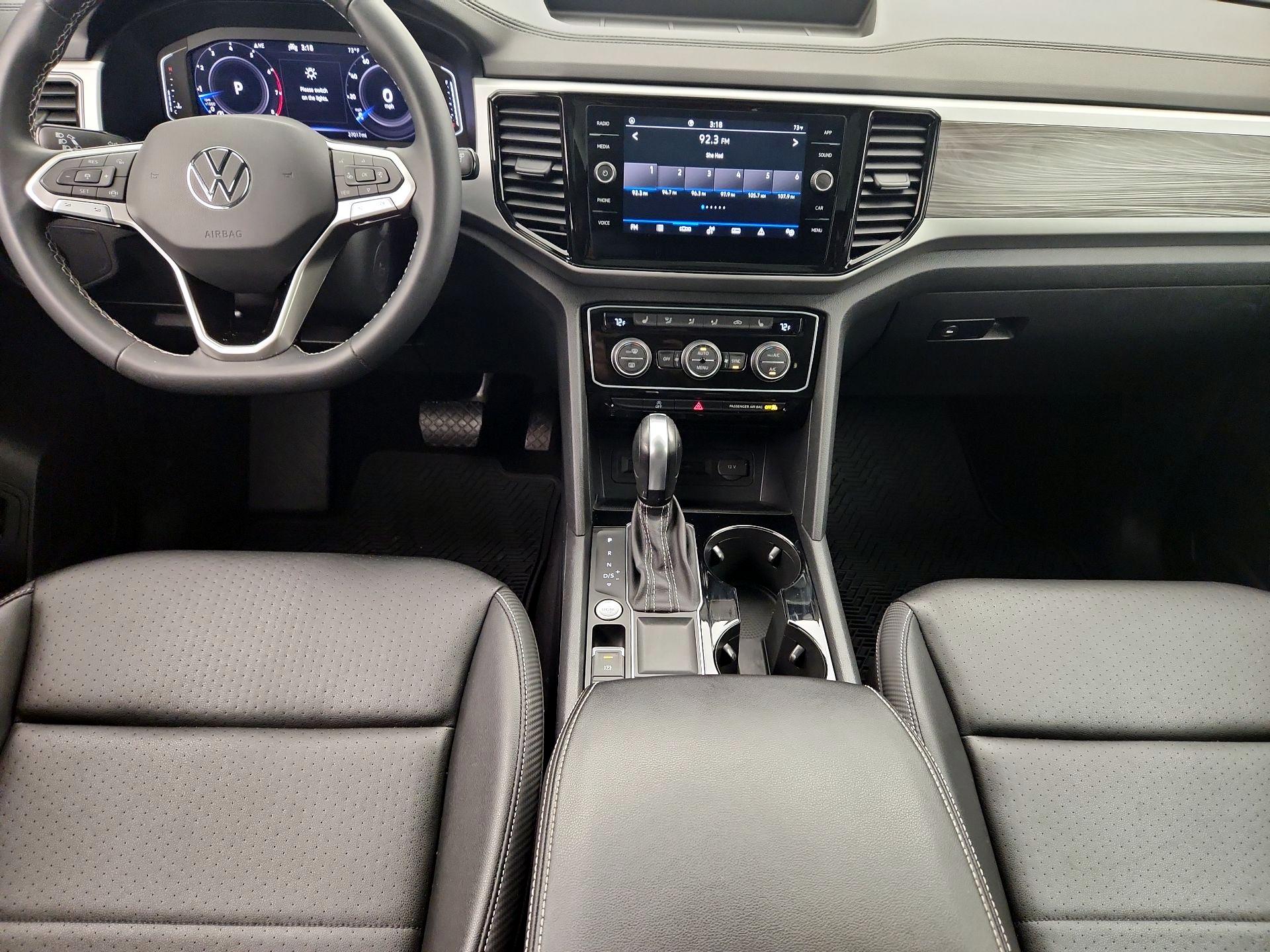 Thumbnail: 2023 Volkswagen Atlas - 9
