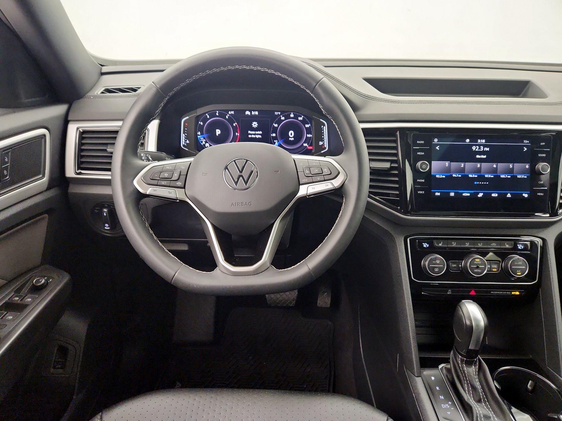 Thumbnail: 2023 Volkswagen Atlas - 10