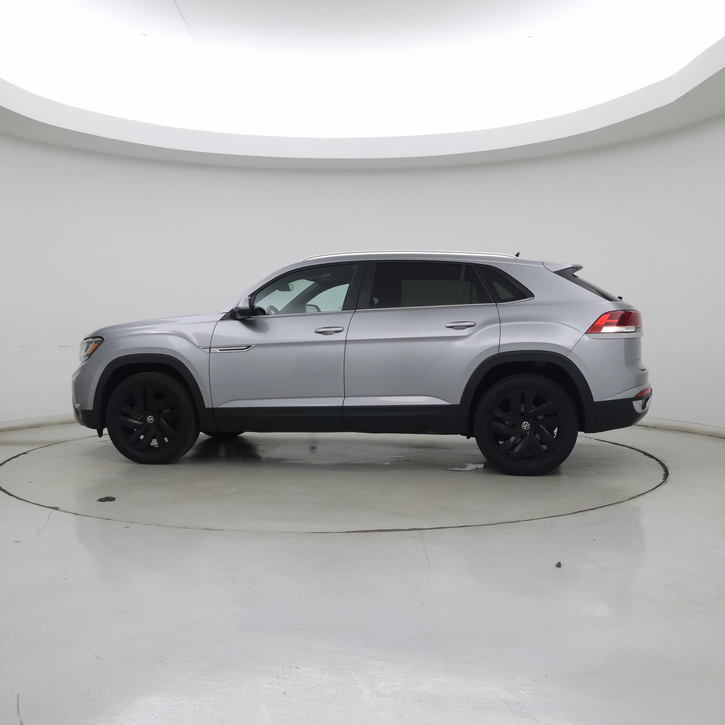 Thumbnail: 2023 Volkswagen Atlas - 3