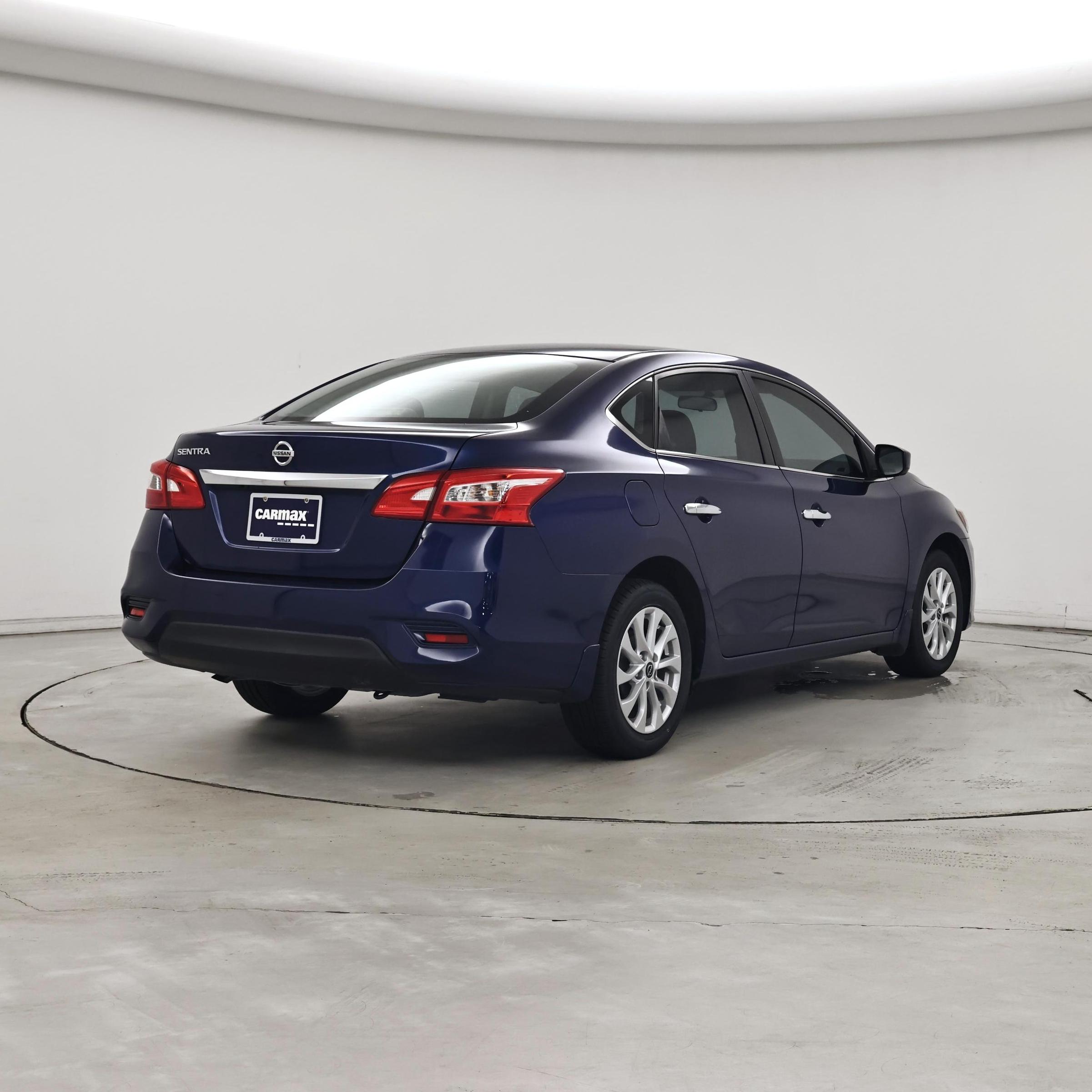Thumbnail: 2019 Nissan Sentra - 8