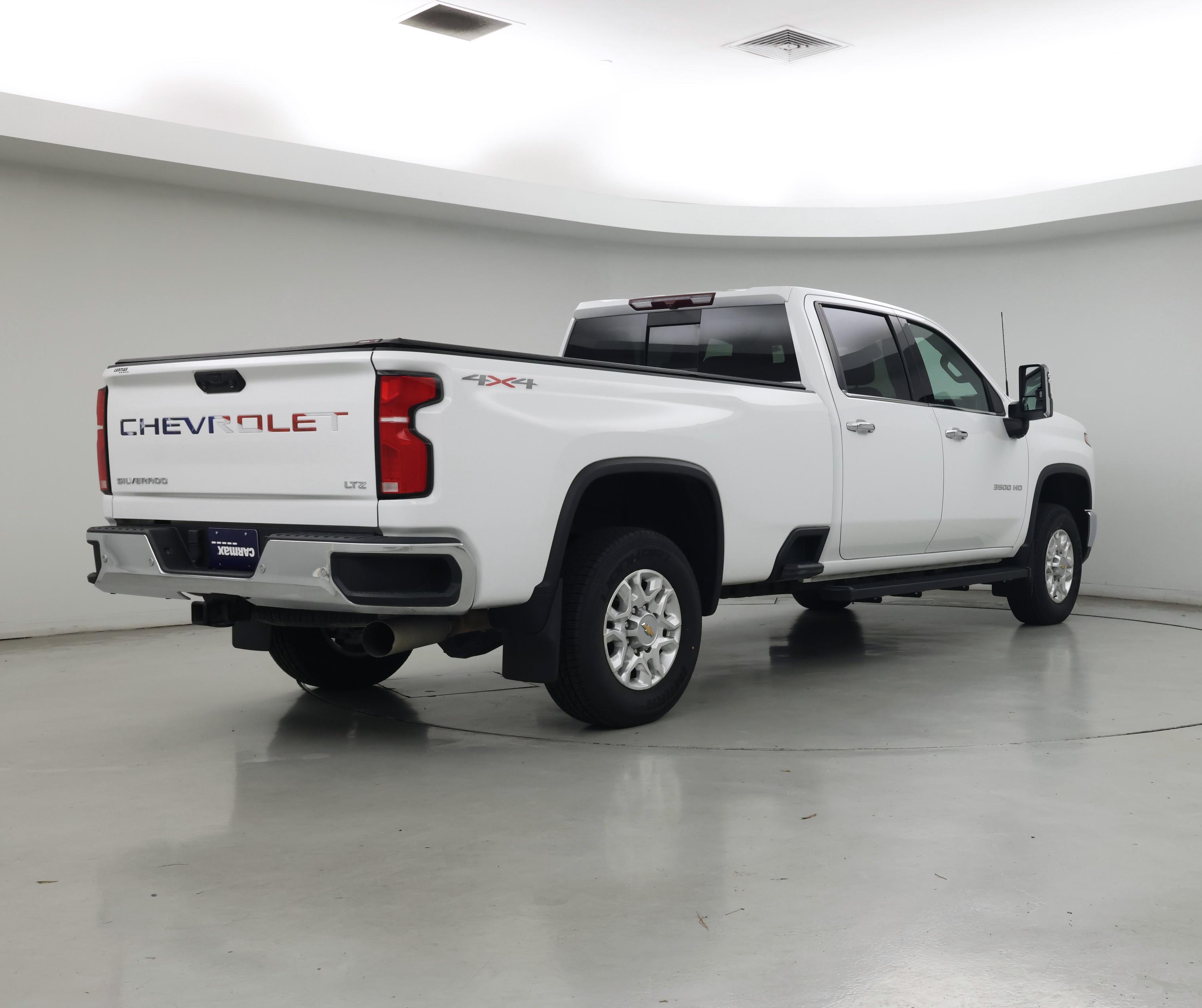 Thumbnail: 2024 Chevrolet Silverado 3500 - 8