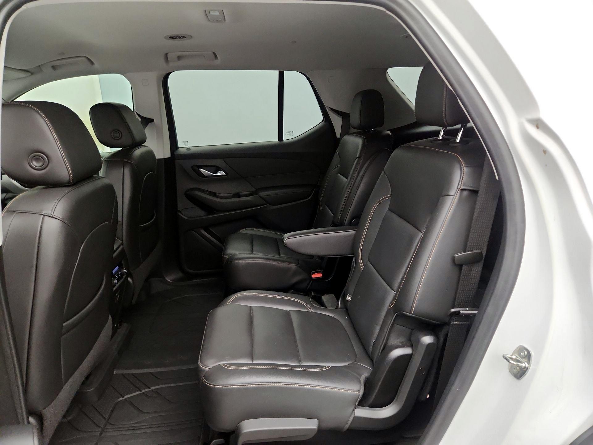 Thumbnail: 2021 Chevrolet Traverse - 19