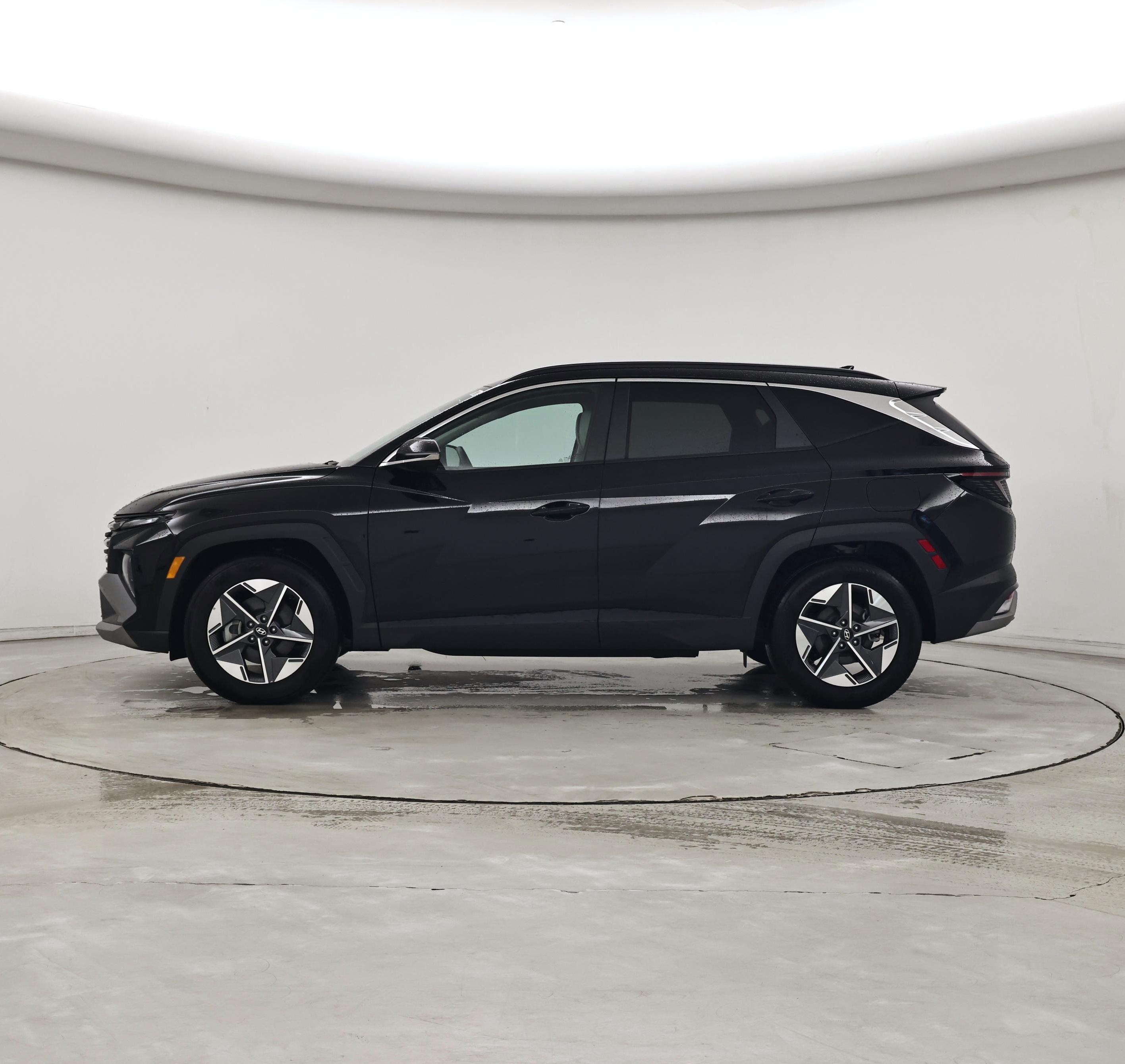 Thumbnail: 2025 Hyundai Tucson - 3