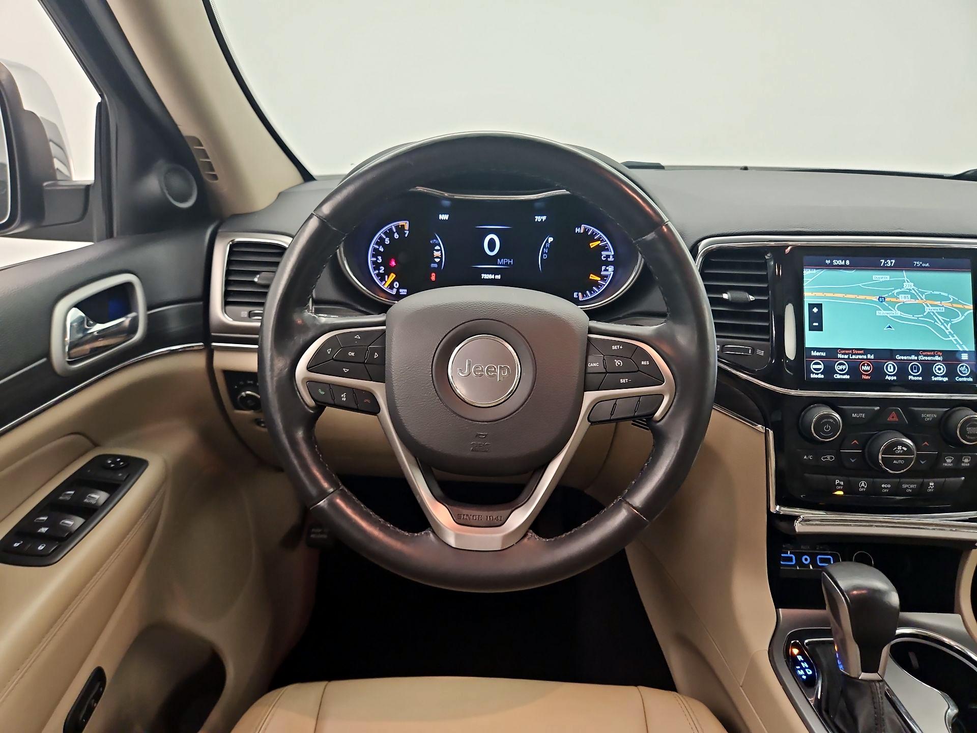 Thumbnail: 2020 Jeep Grand Cherokee - 10