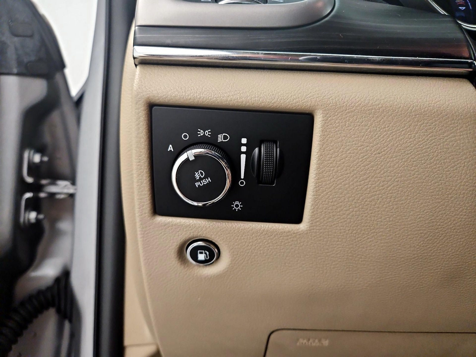 2020 Jeep Grand Cherokee Limited - Photo 14