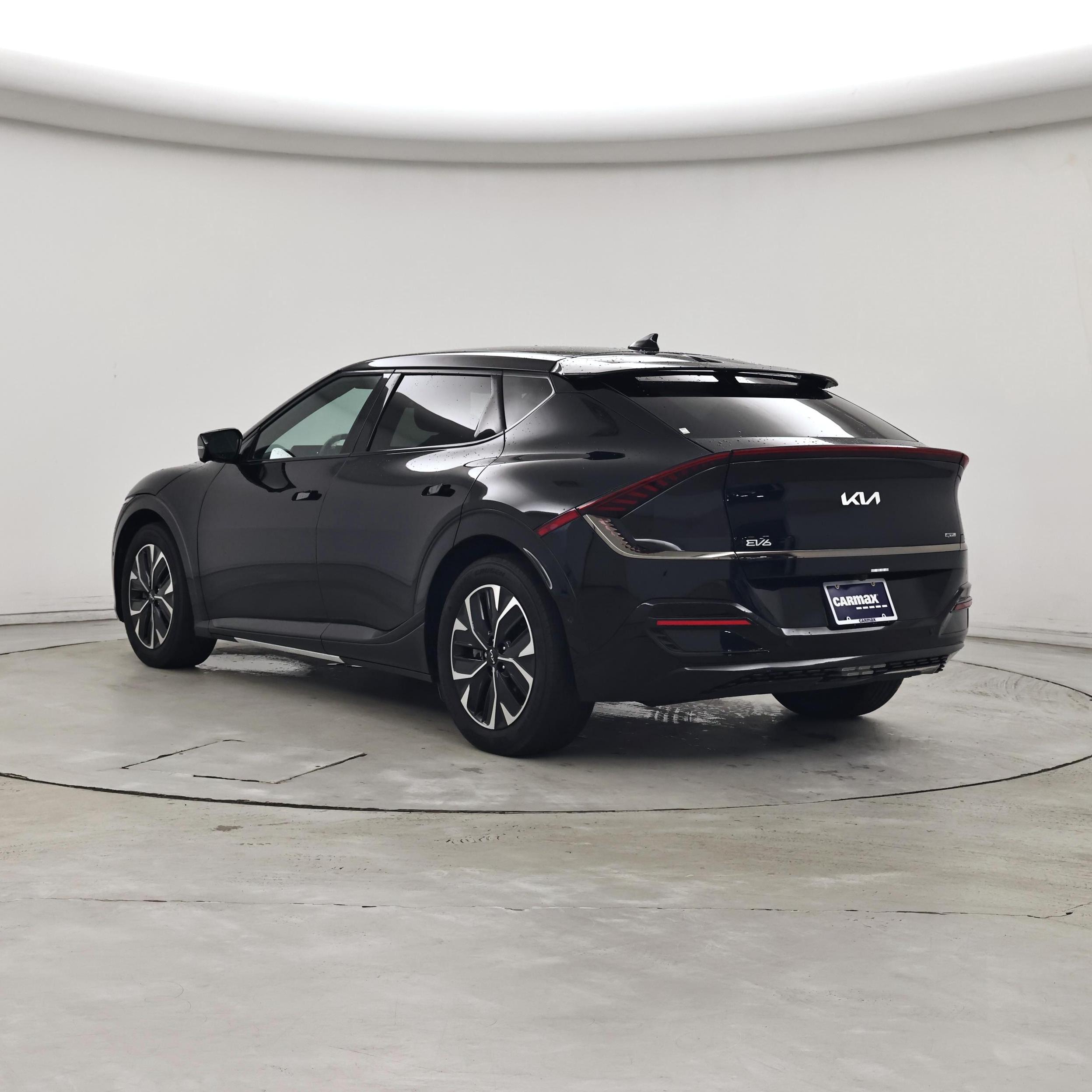 Thumbnail: 2024 Kia EV6 - 2