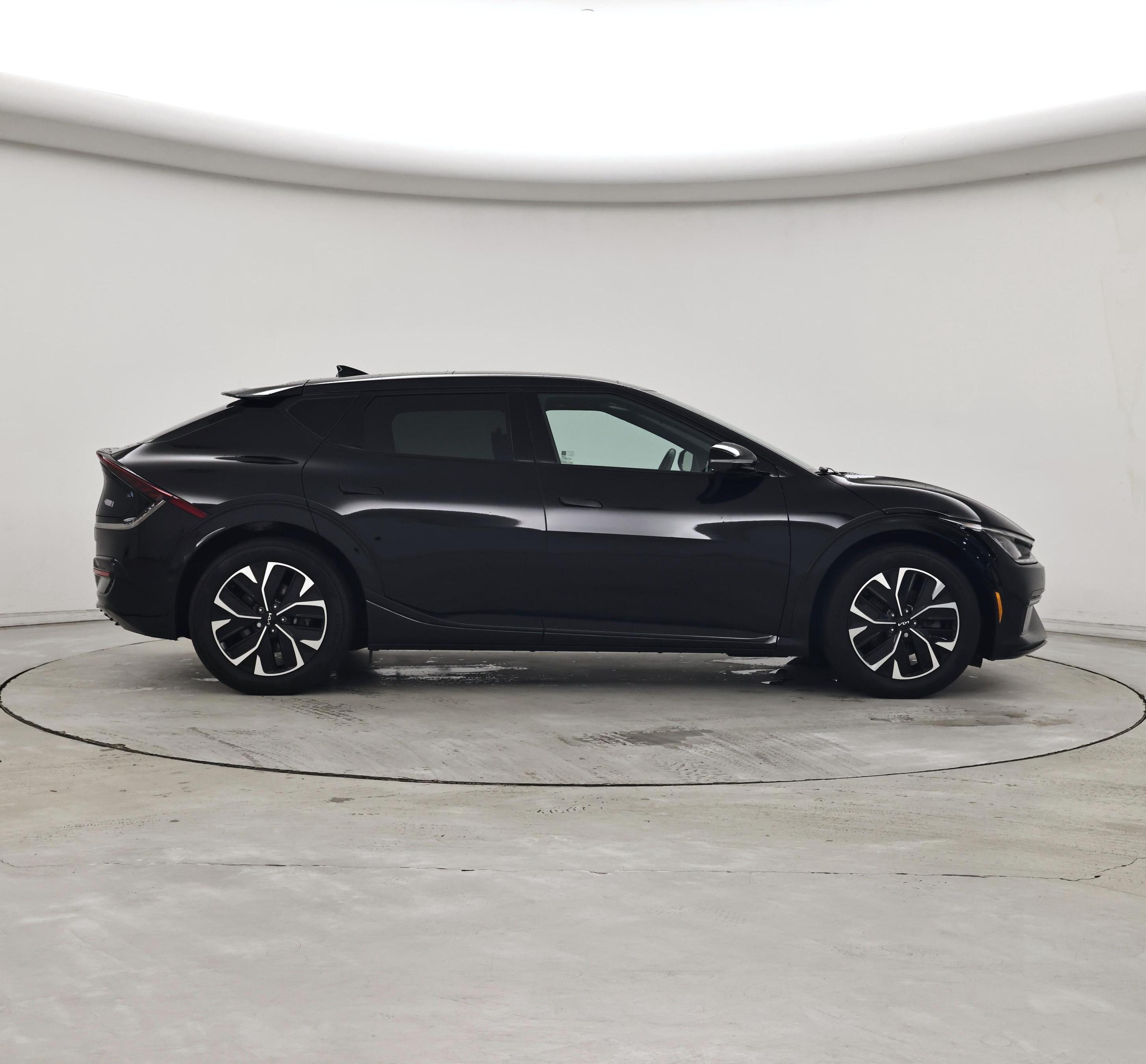 Thumbnail: 2024 Kia EV6 - 7