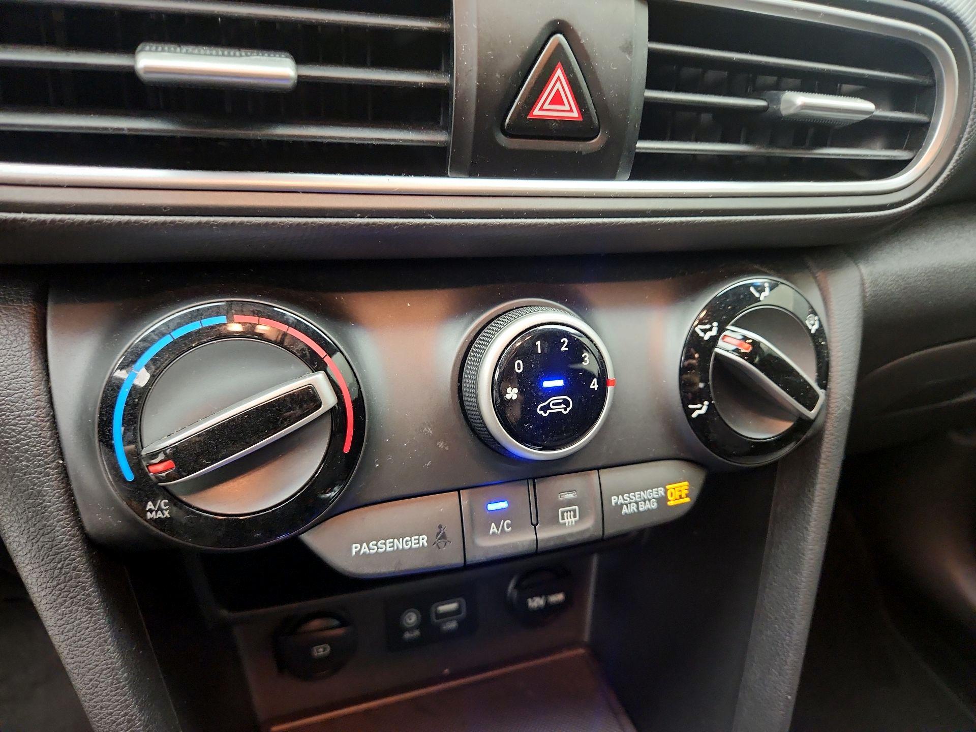 Thumbnail: 2021 Hyundai Kona - 16