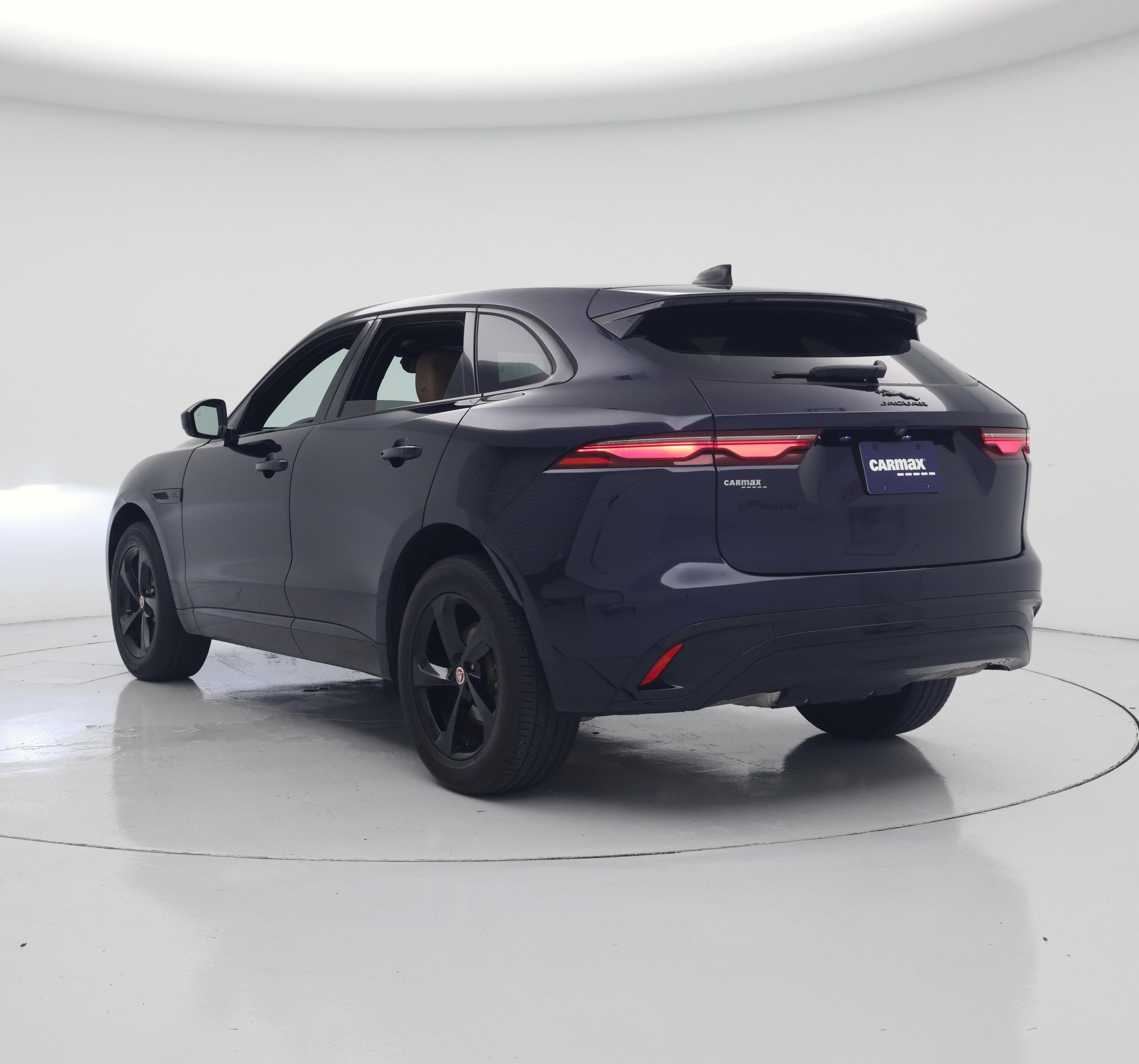 Thumbnail: 2023 Jaguar F-Pace - 2