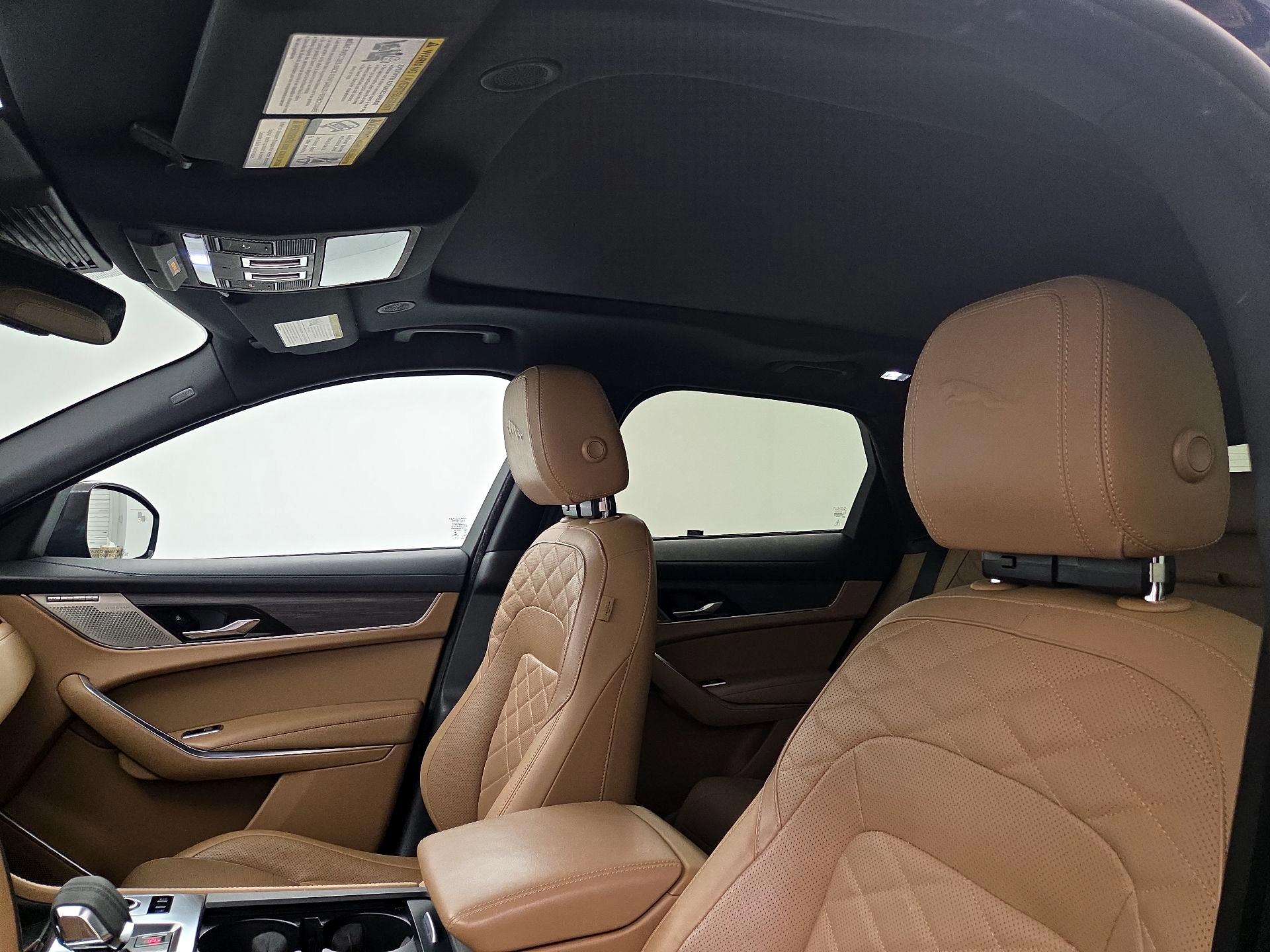 Thumbnail: 2023 Jaguar F-Pace - 20