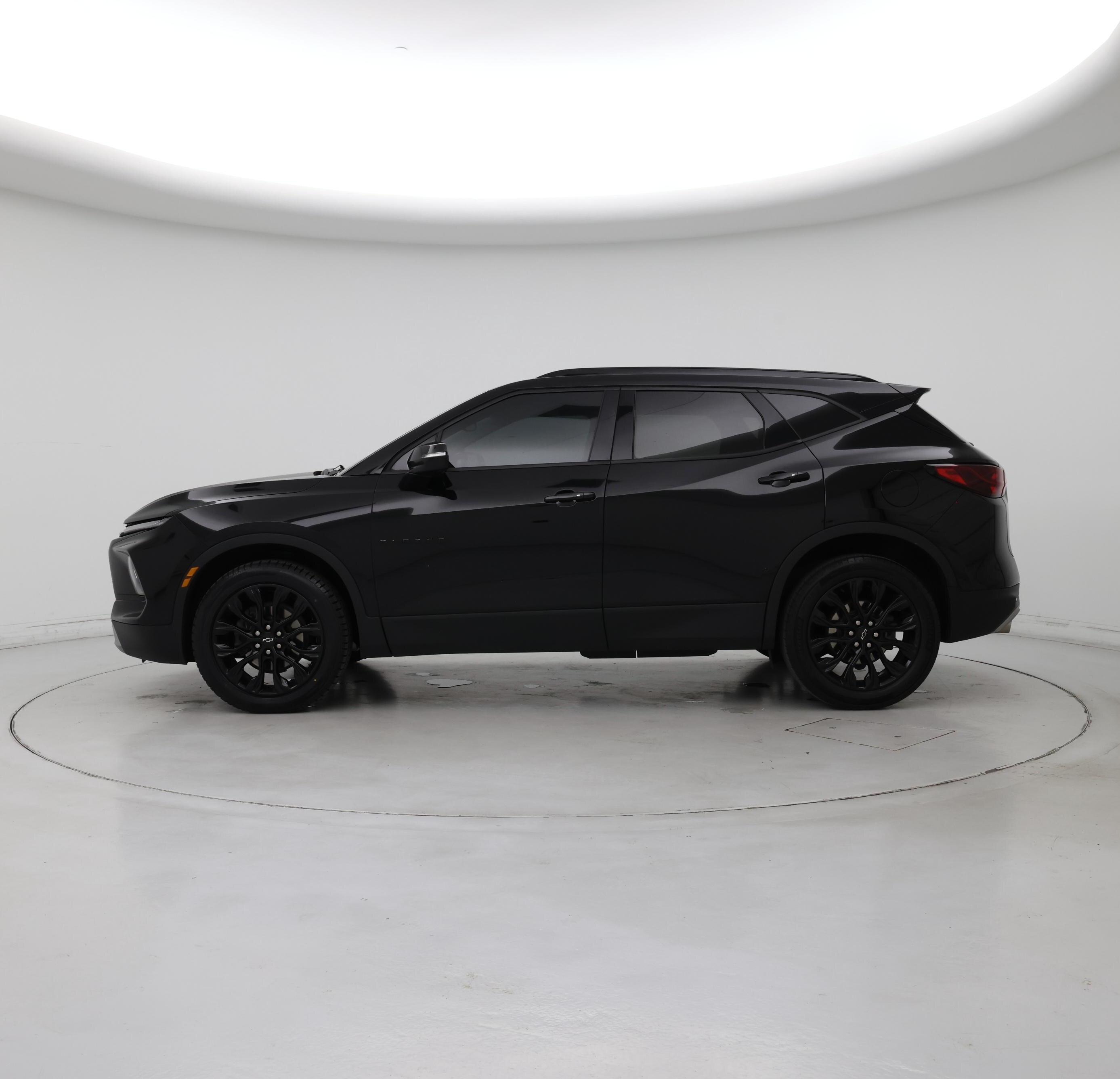 Thumbnail: 2024 Chevrolet Blazer - 3