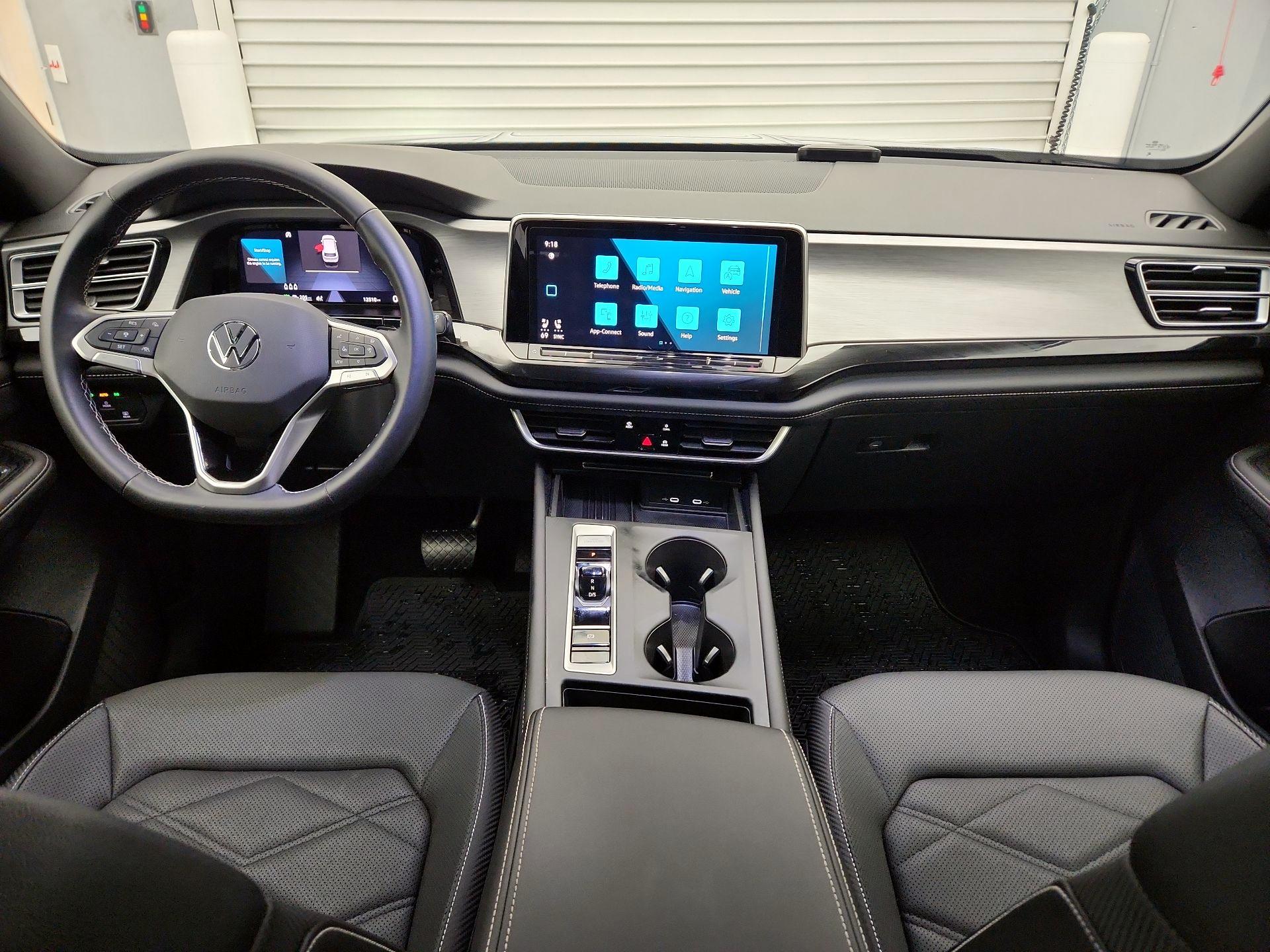 Thumbnail: 2025 Volkswagen Atlas - 9