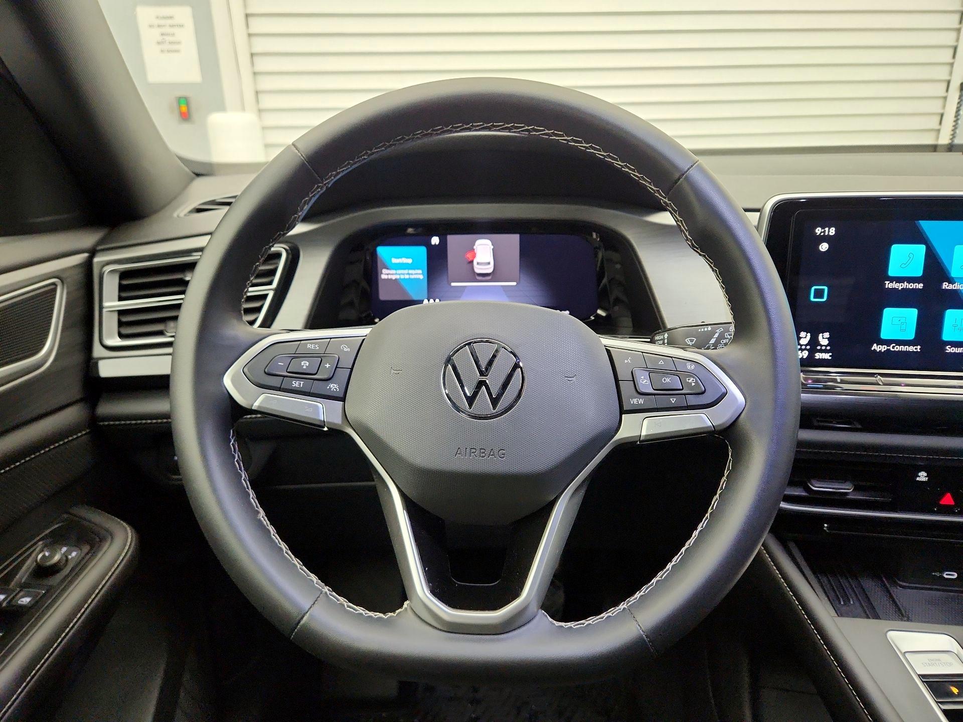 Thumbnail: 2025 Volkswagen Atlas - 10