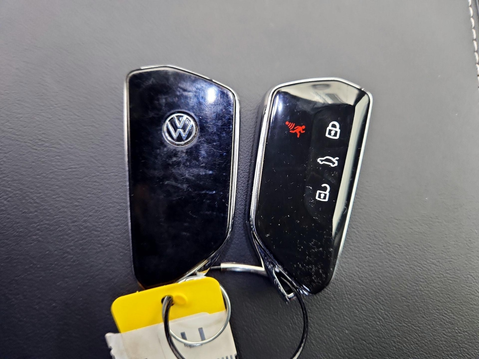 2025 Volkswagen Atlas Cross Sport SE - Photo 23
