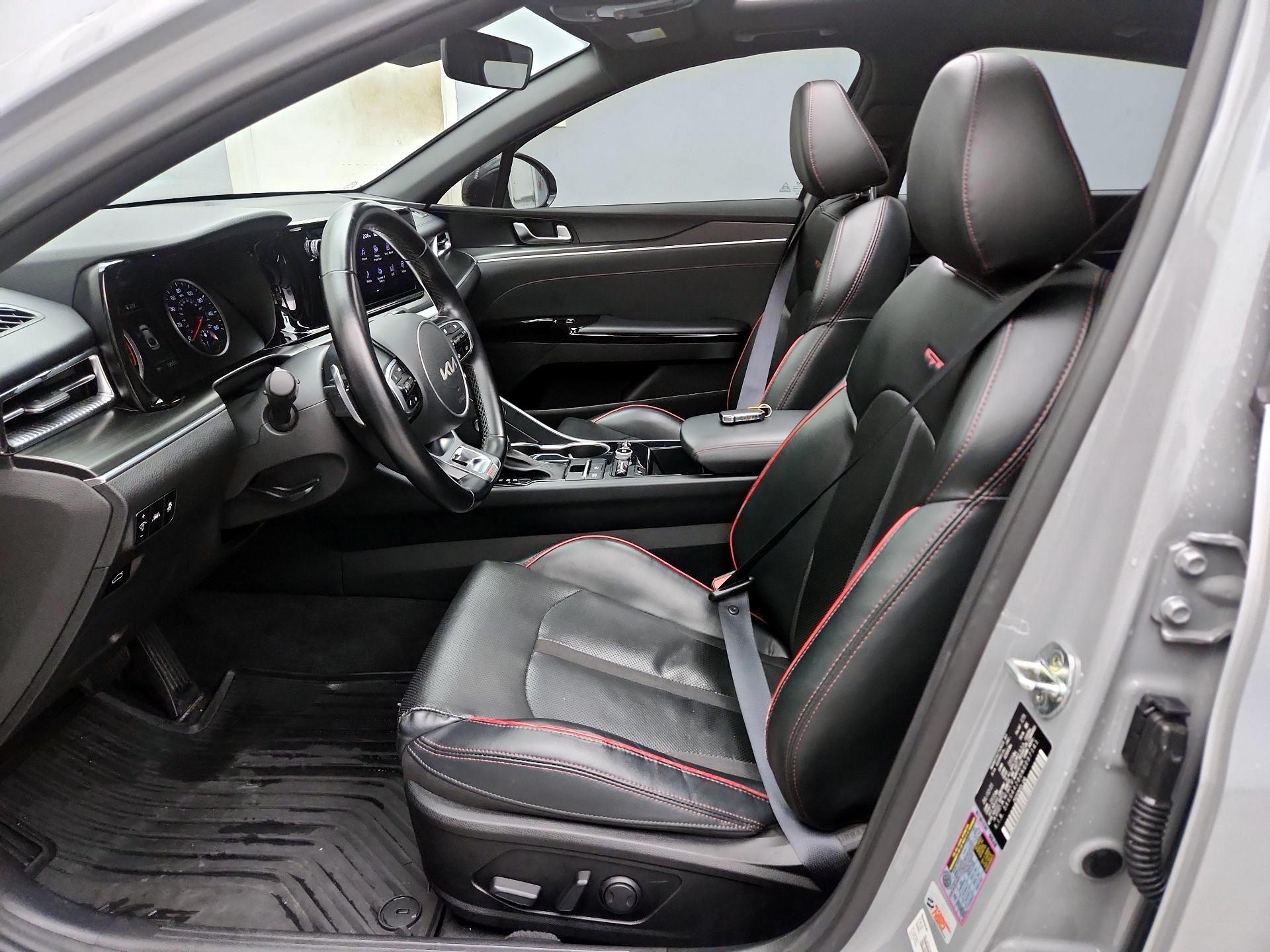 Thumbnail: 2022 Kia K5 - 11